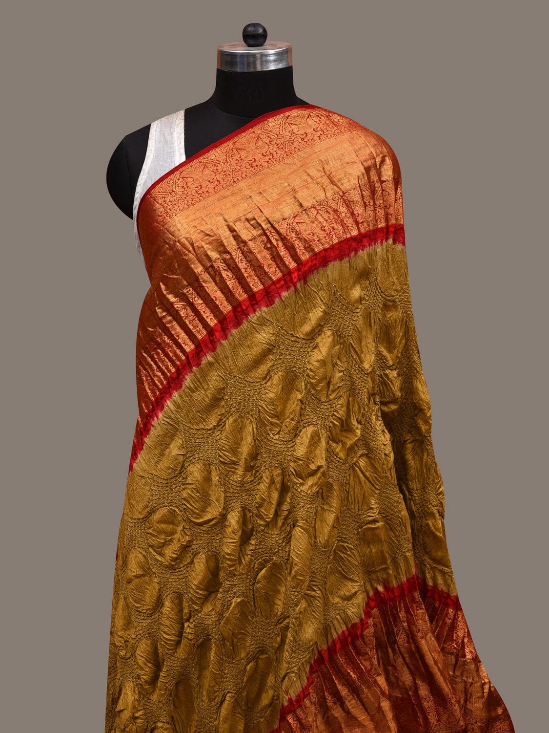 Olive and Red Bandhani Kanchipuram Silk Handloom Dupatta with Border Design ds2848