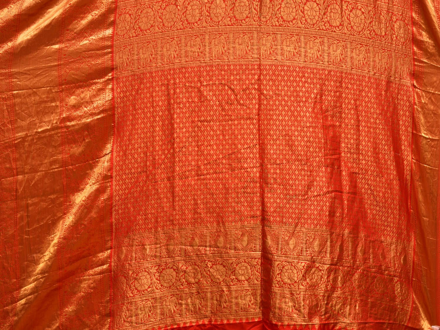 Olive and Red Bandhani Kanchipuram Silk Handloom Saree with Grill Design bn0496