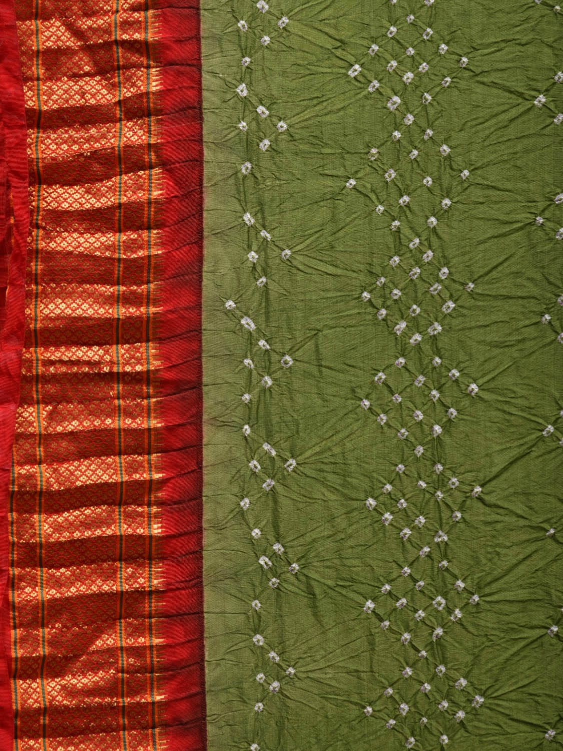 Olive and Red Bandhani Paithani Silk Handloom Saree with Peacocks Pallu Design bn0350