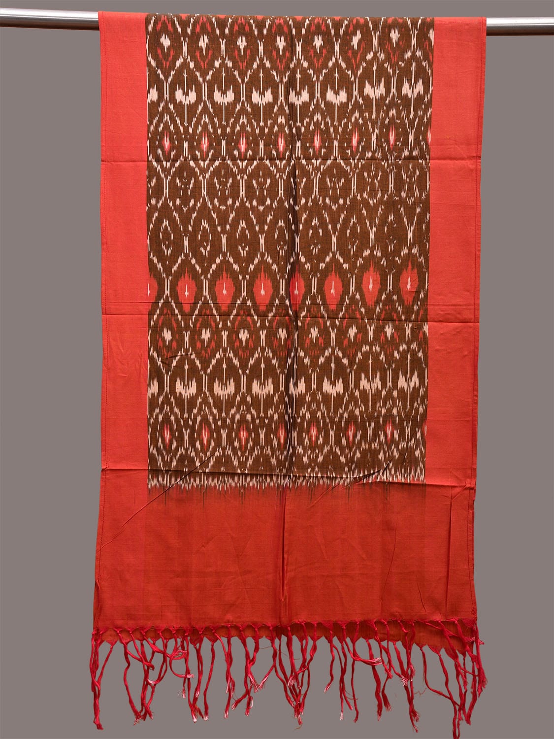 Olive and Rust Pochampally Ikat Cotton Handloom Stole with Grill Design ds3645