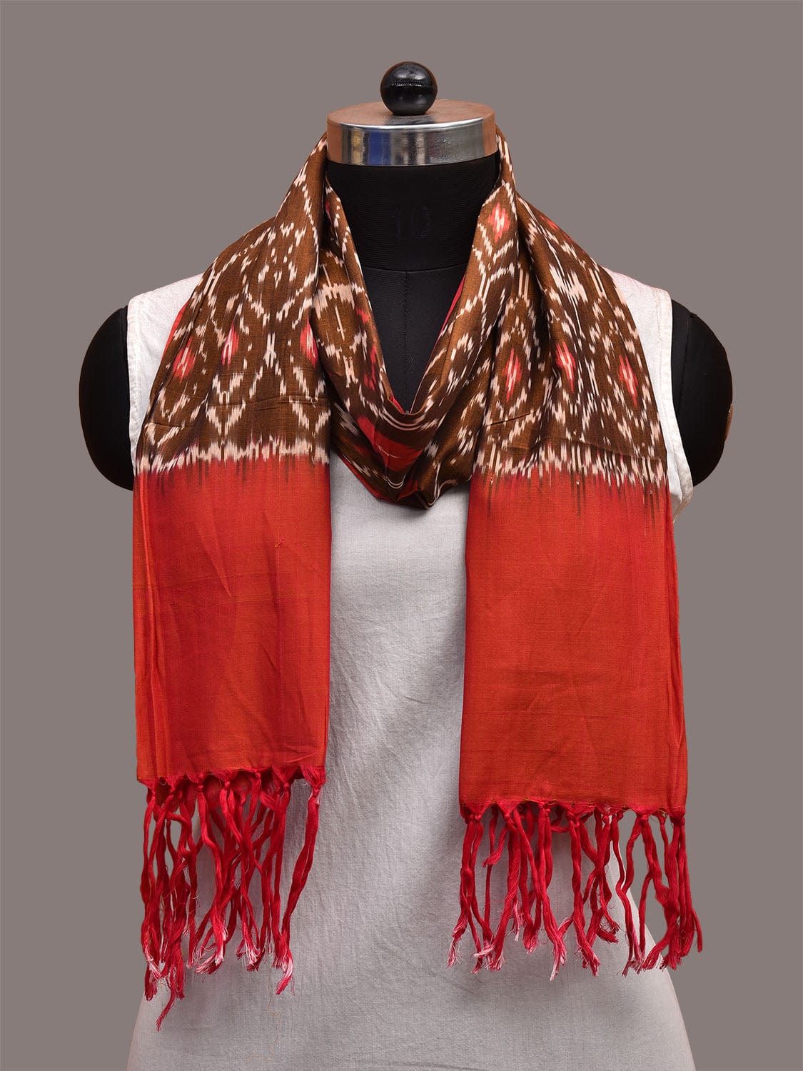 Olive and Rust Pochampally Ikat Cotton Handloom Stole with Grill Design ds3645