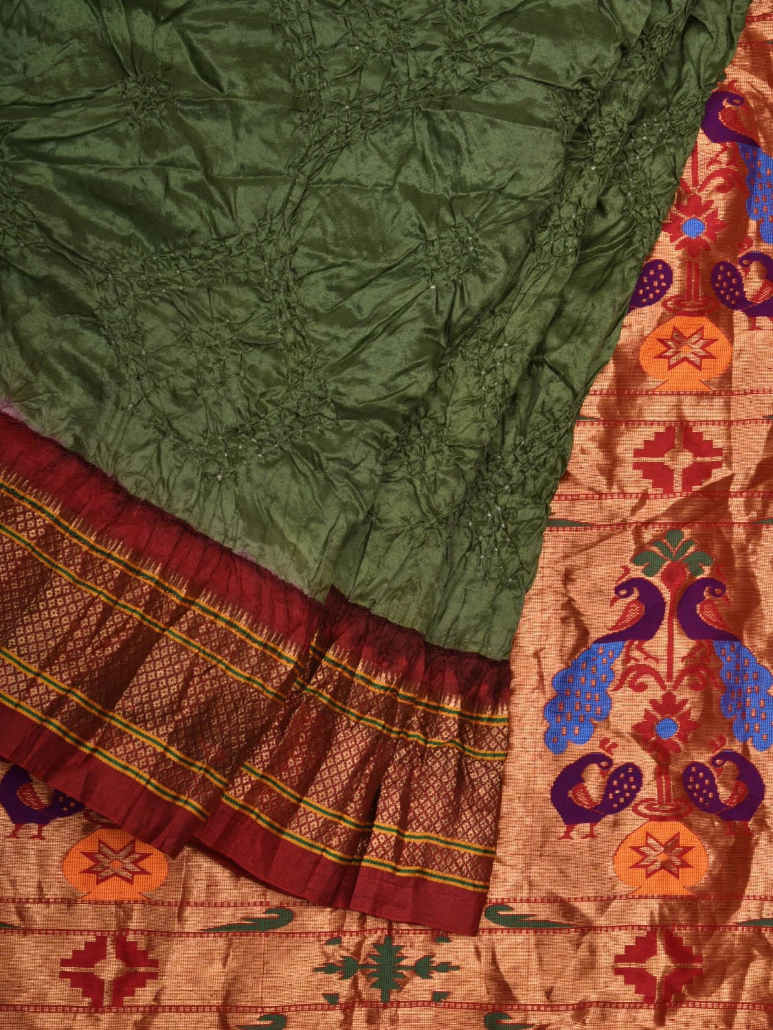 Olive Bandhani Paithani Silk Handloom Saree with Peacocks Pallu Design bn0379