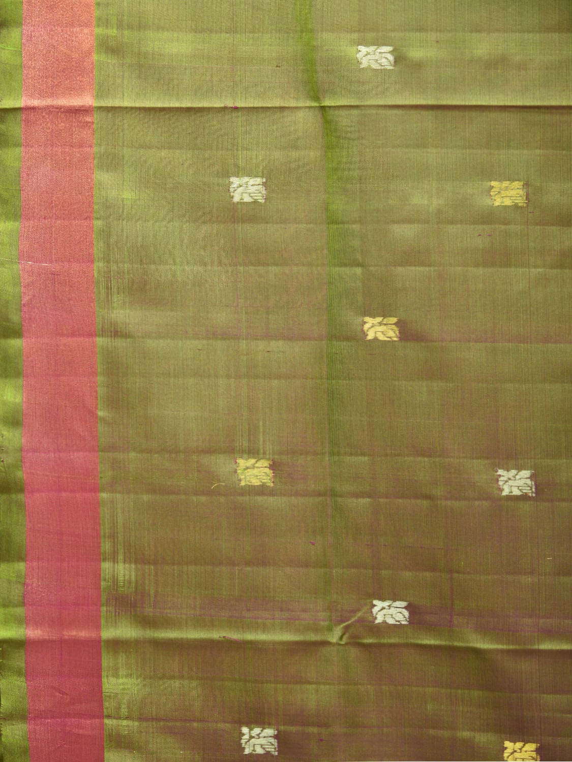 Olive Uppada Silk Handloom Saree with Floral and Parrot Pallu Design u2012