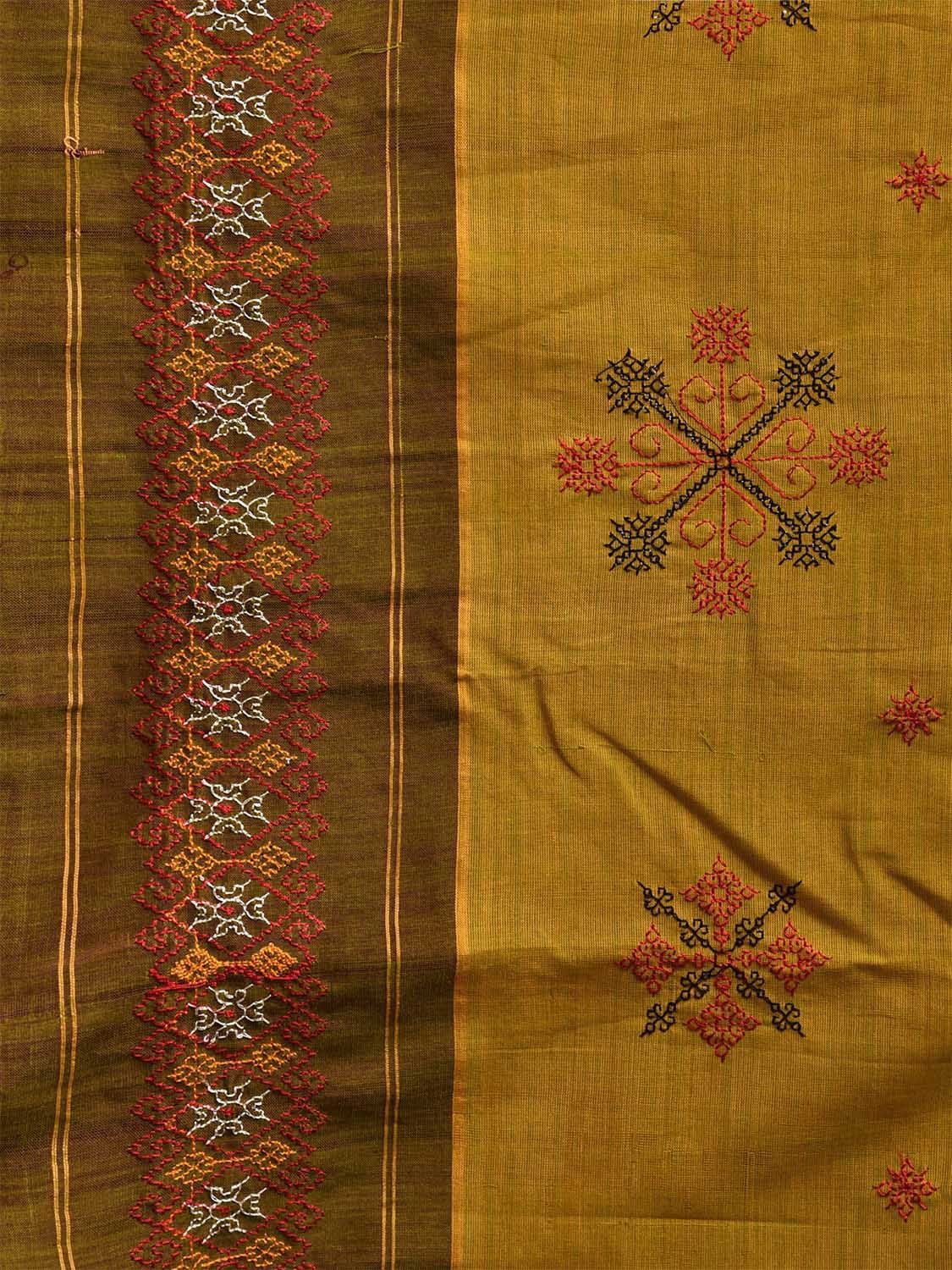 Olive Venkatagiri Cotton Handloom Saree with Kasuti Work and Strips Pallu Design No Blouse o0668