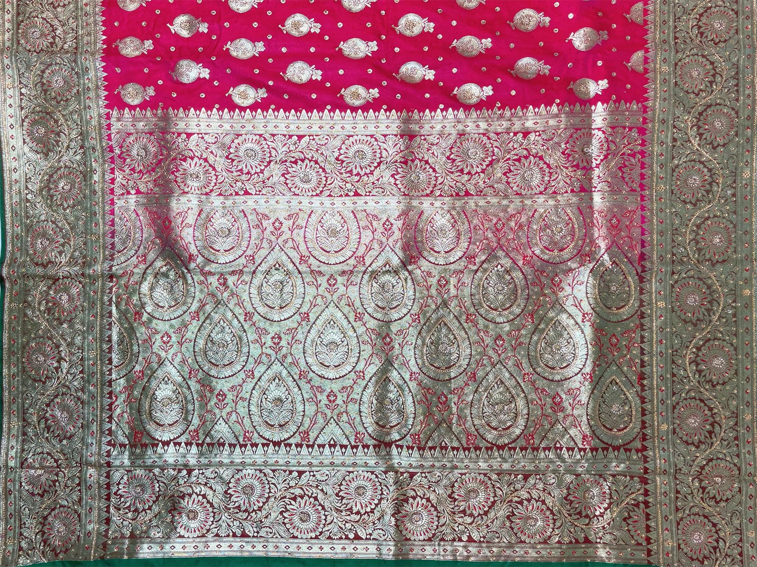 Onion Pink Banaras Katan Silk Saree with Body Butti and Border Design b0363s