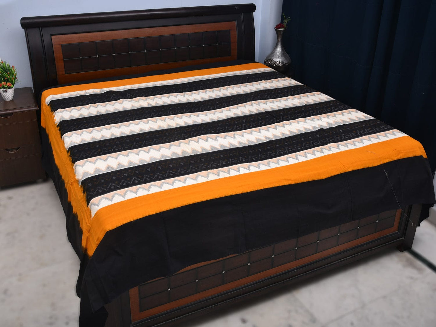 Orange and Black Pochampally Ikat Cotton Handloom Bedsheet with Zig-Zag Design 90 x 108 Inches No Pillow Covers bd0059