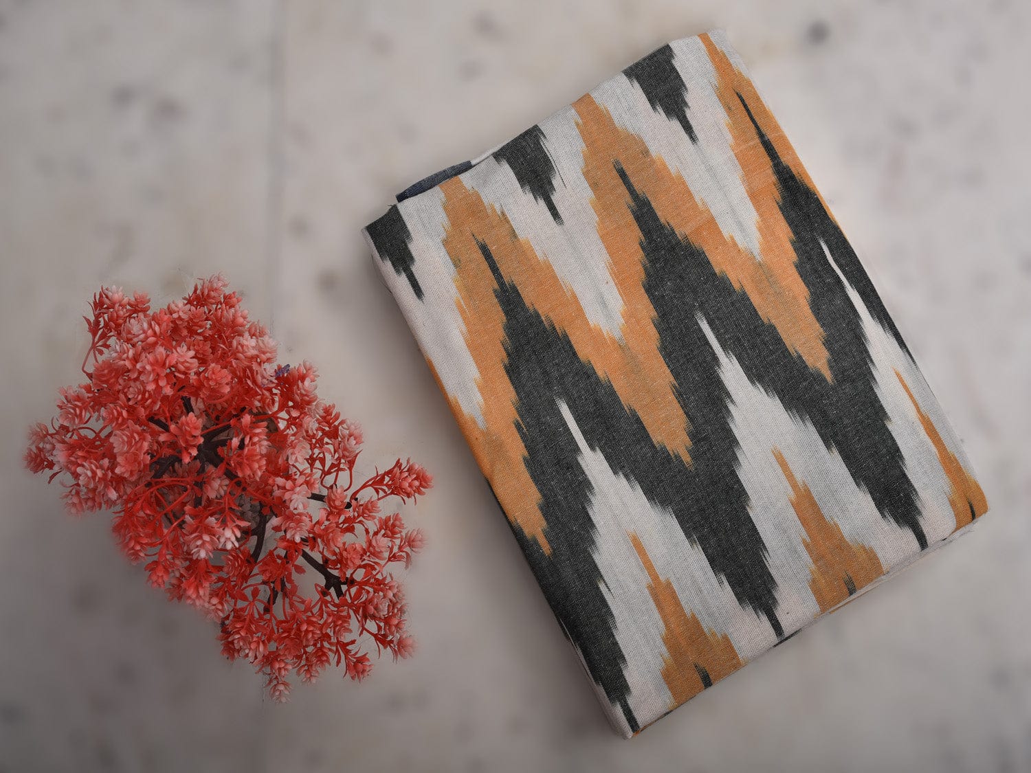 Orange and Grey Pochampally Ikat Cotton Handloom Bedsheet with Zig-Zag Design 90 x 108 Inches bd0046