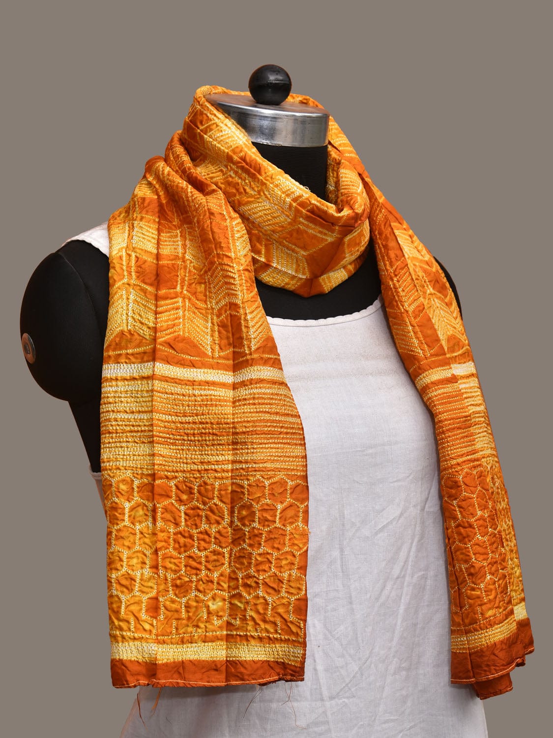 Orange and Yellow Shibori Silk Handloom Stole with Arrow Design ds3155