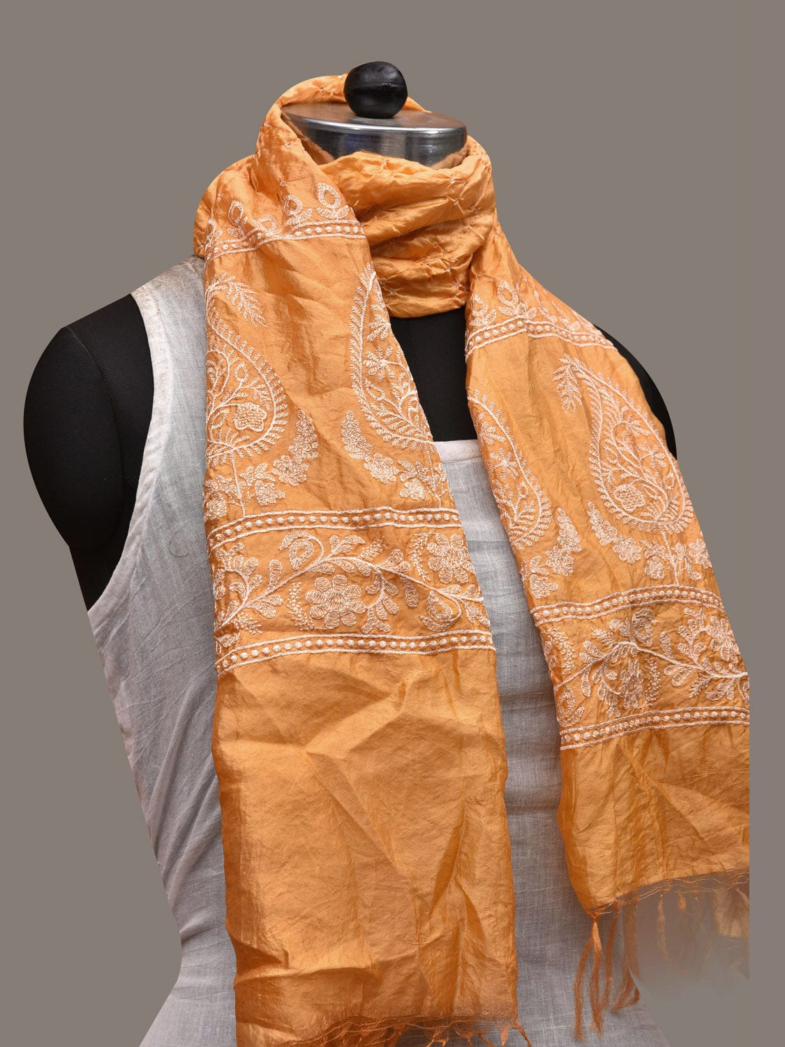 Orange Bandhani Silk Handloom Stole with Mango Design ds2904