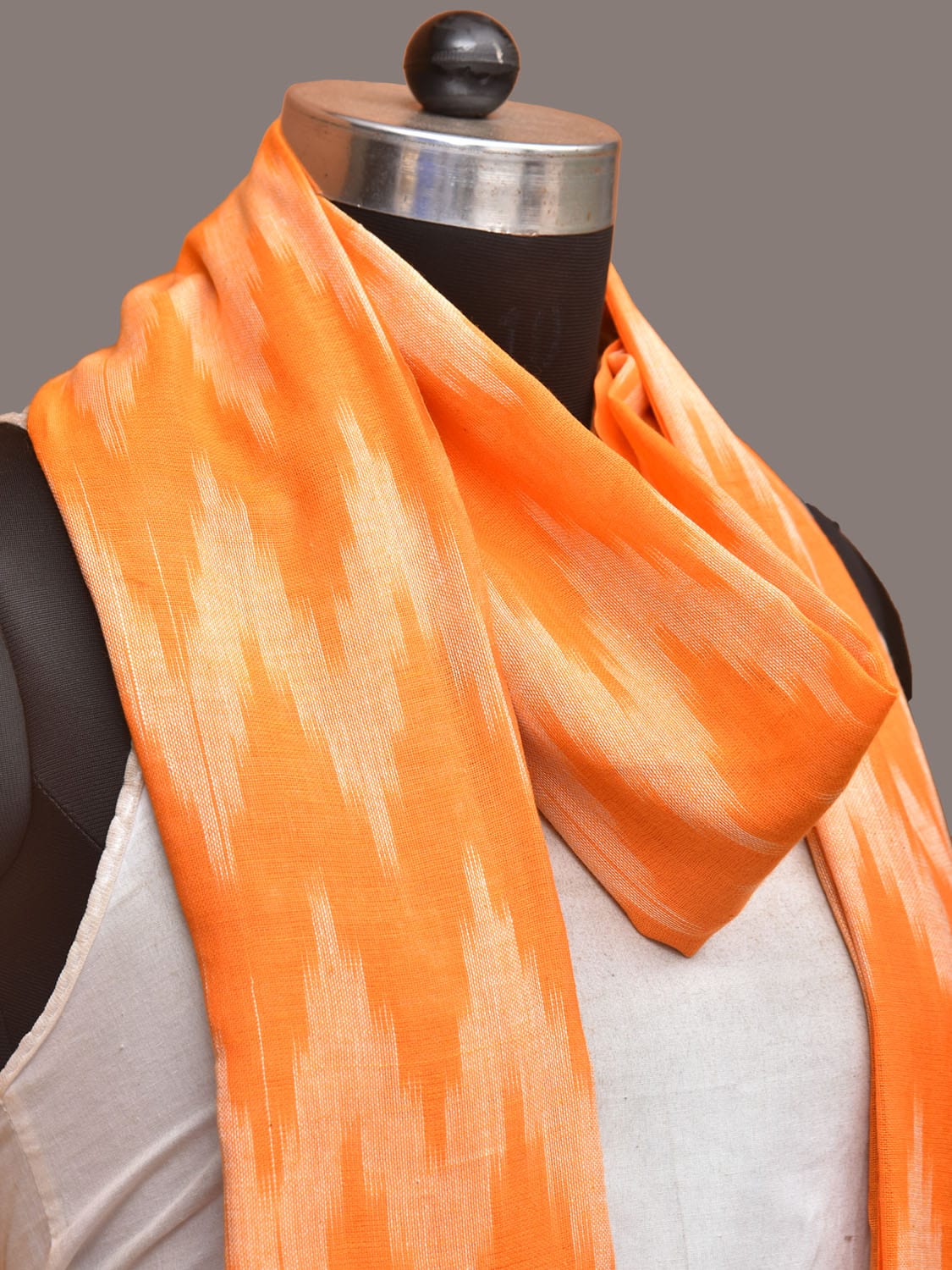 Orange Pochampally Ikat Cotton Handloom Dupatta with Zig-Zag Design ds3328