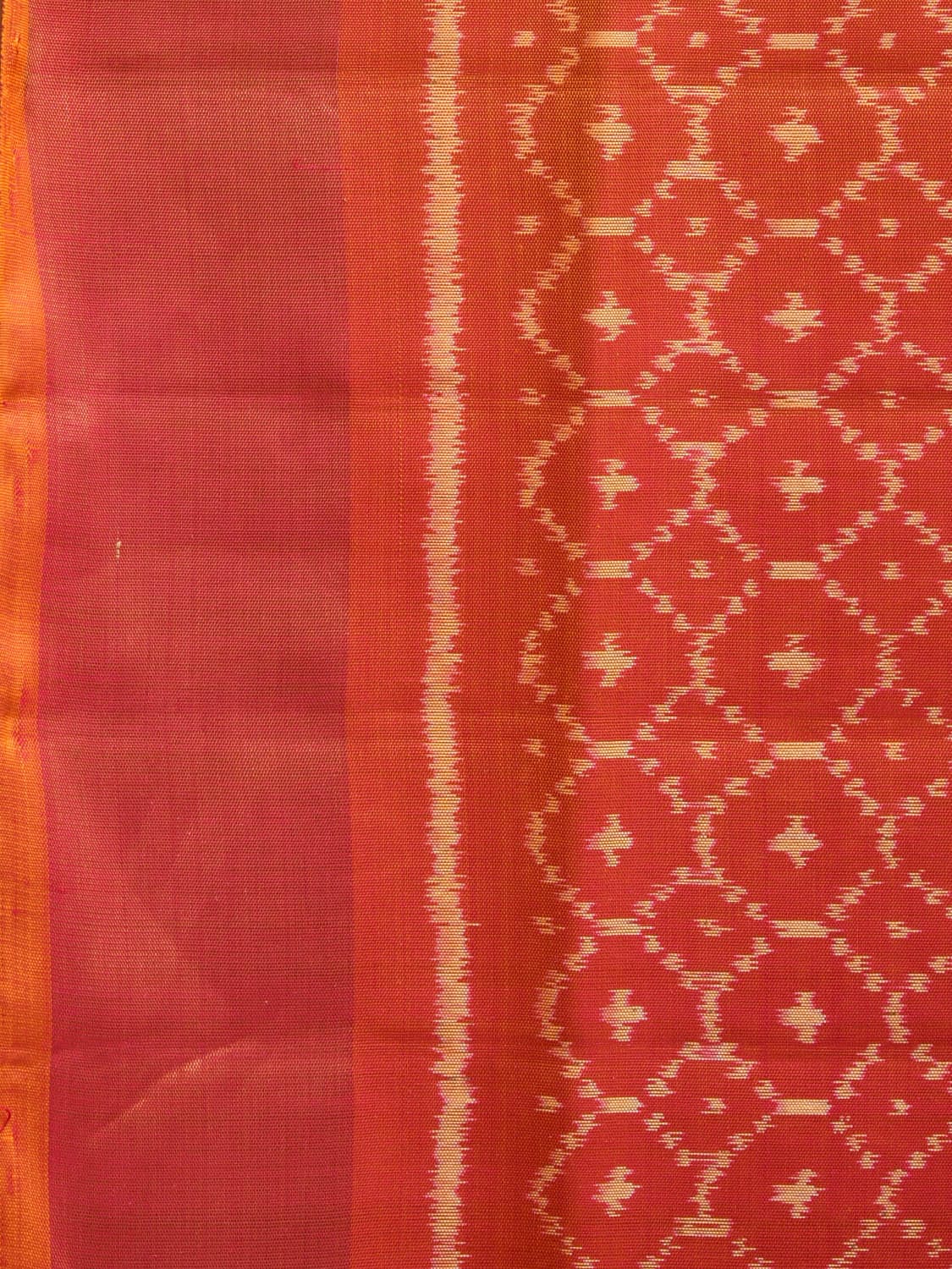 Orange Pochampally Ikat Silk Handloom Saree with All Over Grill Design i0846