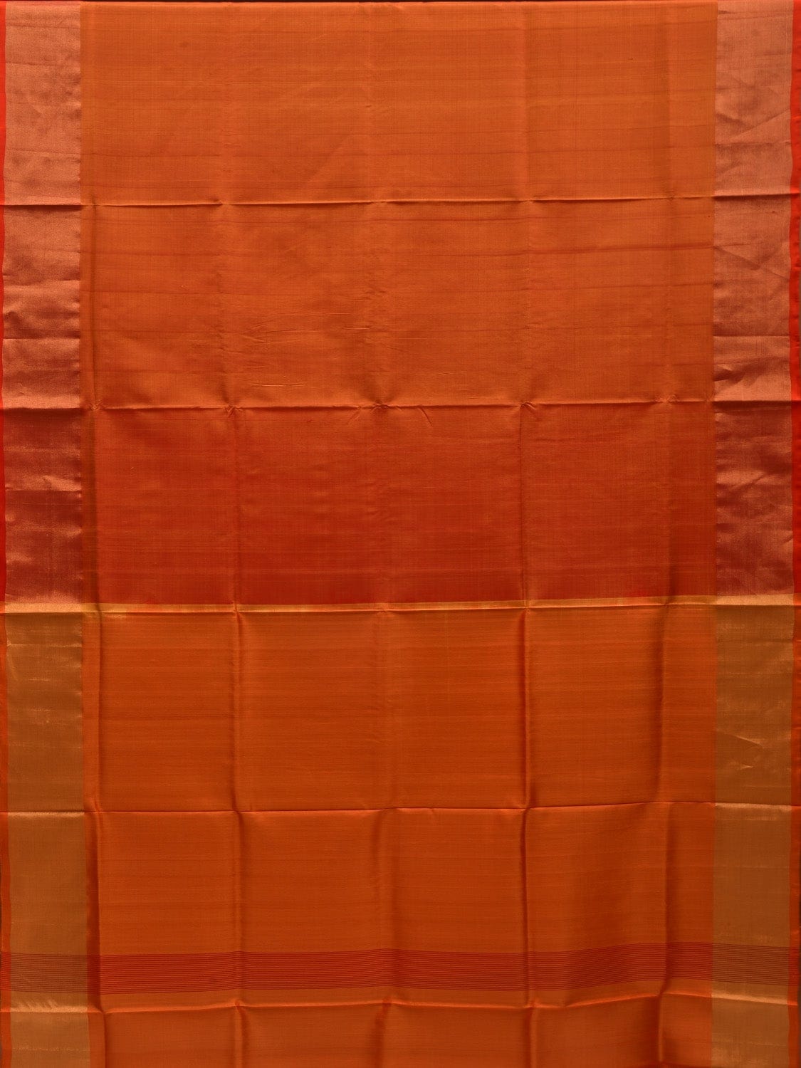 Orange Uppada Silk Handloom Plain Saree with Contrast Pallu Design u183
