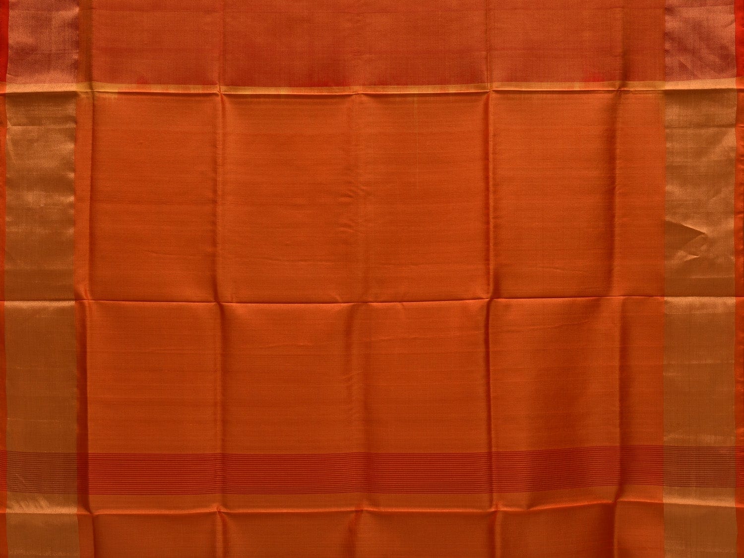 Orange Uppada Silk Handloom Plain Saree with Contrast Pallu Design u183