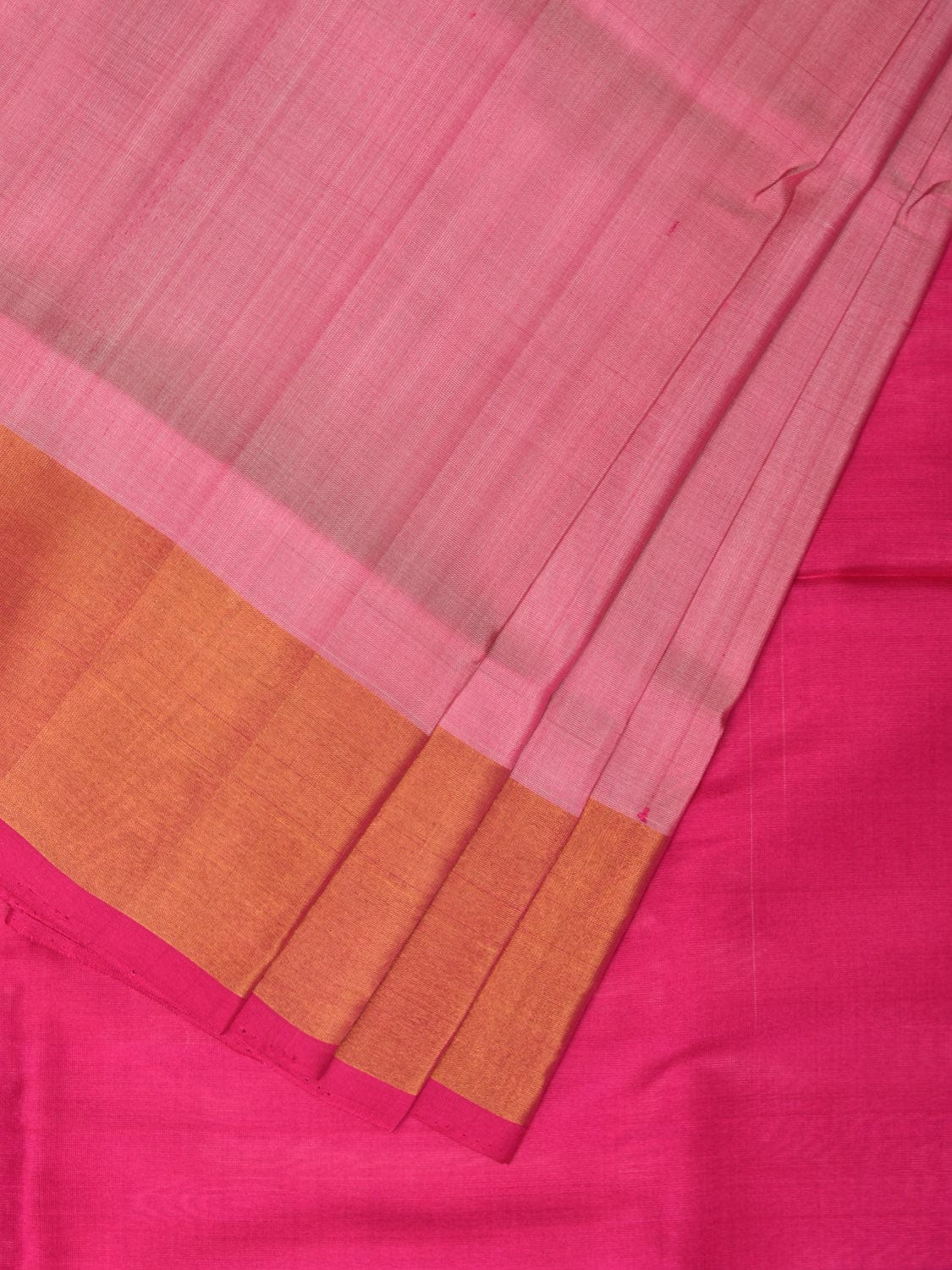 Peach and Pink Uppada Silk Handloom Plain Saree with Contrast Pallu Design u2209