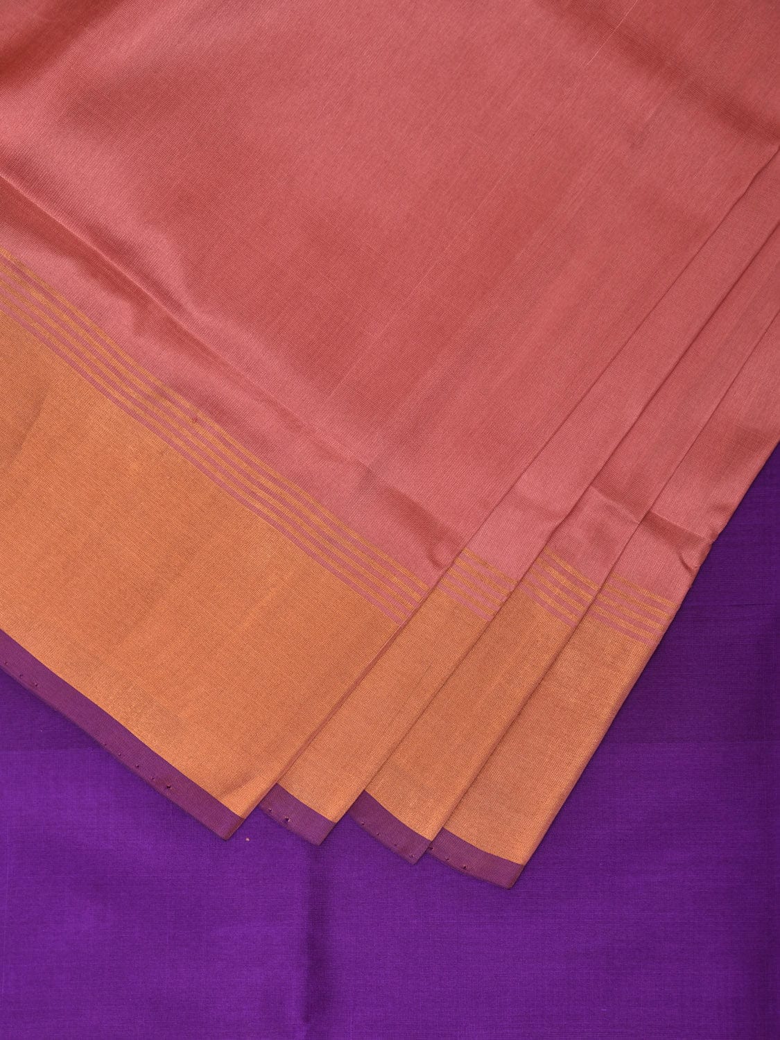 Peach and Purple Uppada Plain Silk Handloom Saree with Contrast Pallu Design u2237