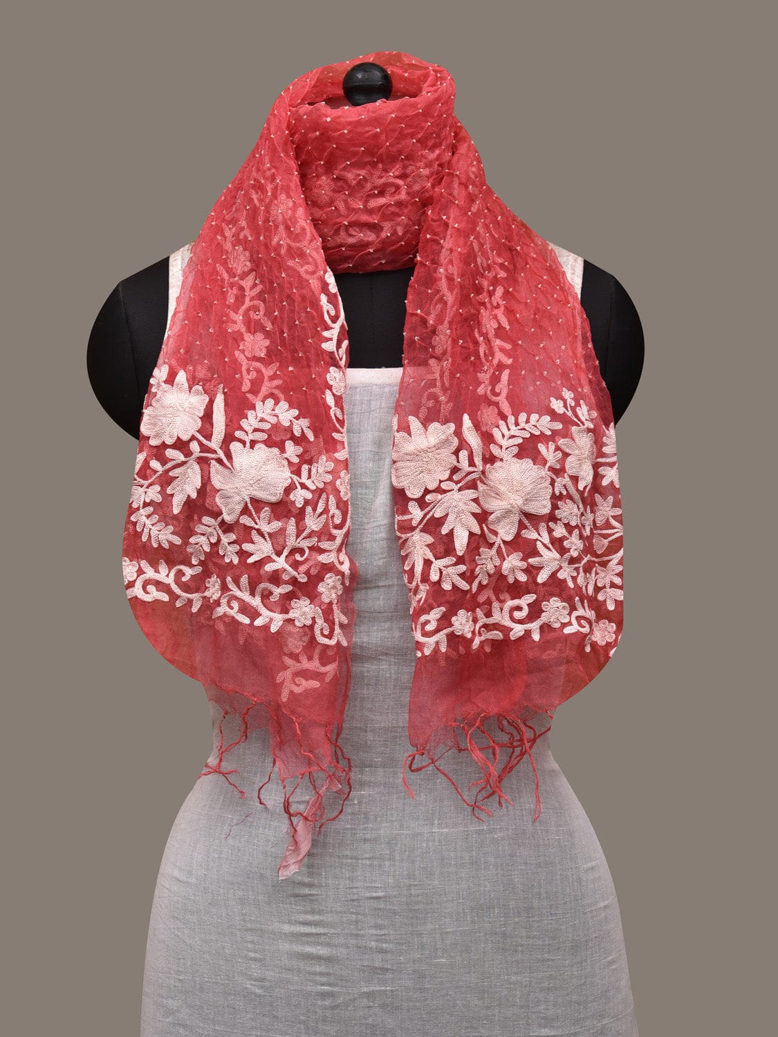 Peach Bandhani Organza Stole with Embroidary Work Design ds2856