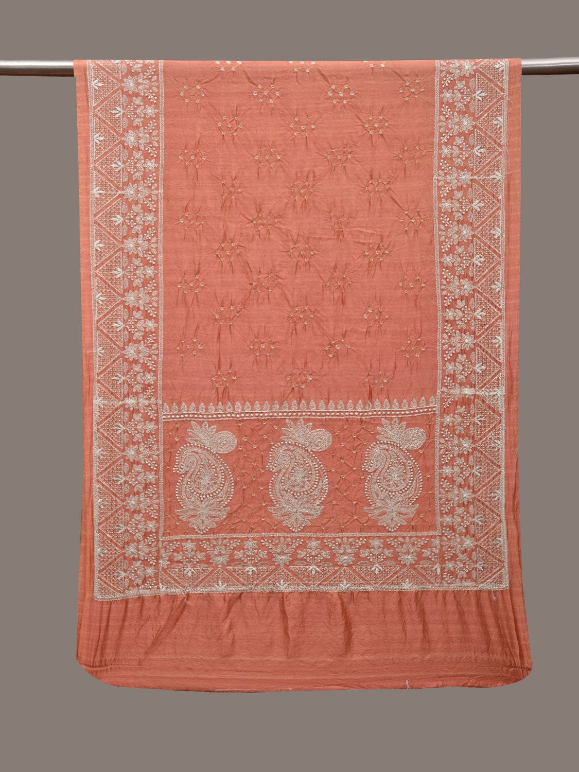 Peach Bandhani Silk Handloom Stole with Mango Embroidary Design ds2968