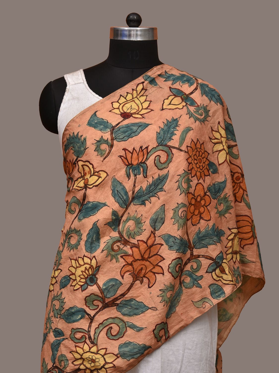 Peach Kalamkari Hand Painted Sico Handloom Stole with Floral Design ds3200