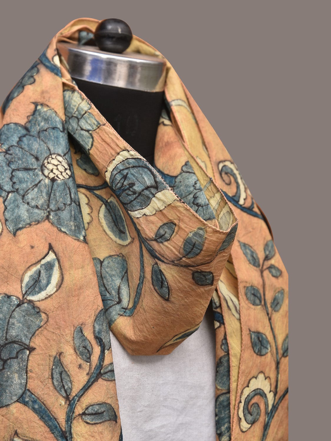 Peach Kalamkari Hand Painted Sico Stole with Floral Design ds3442