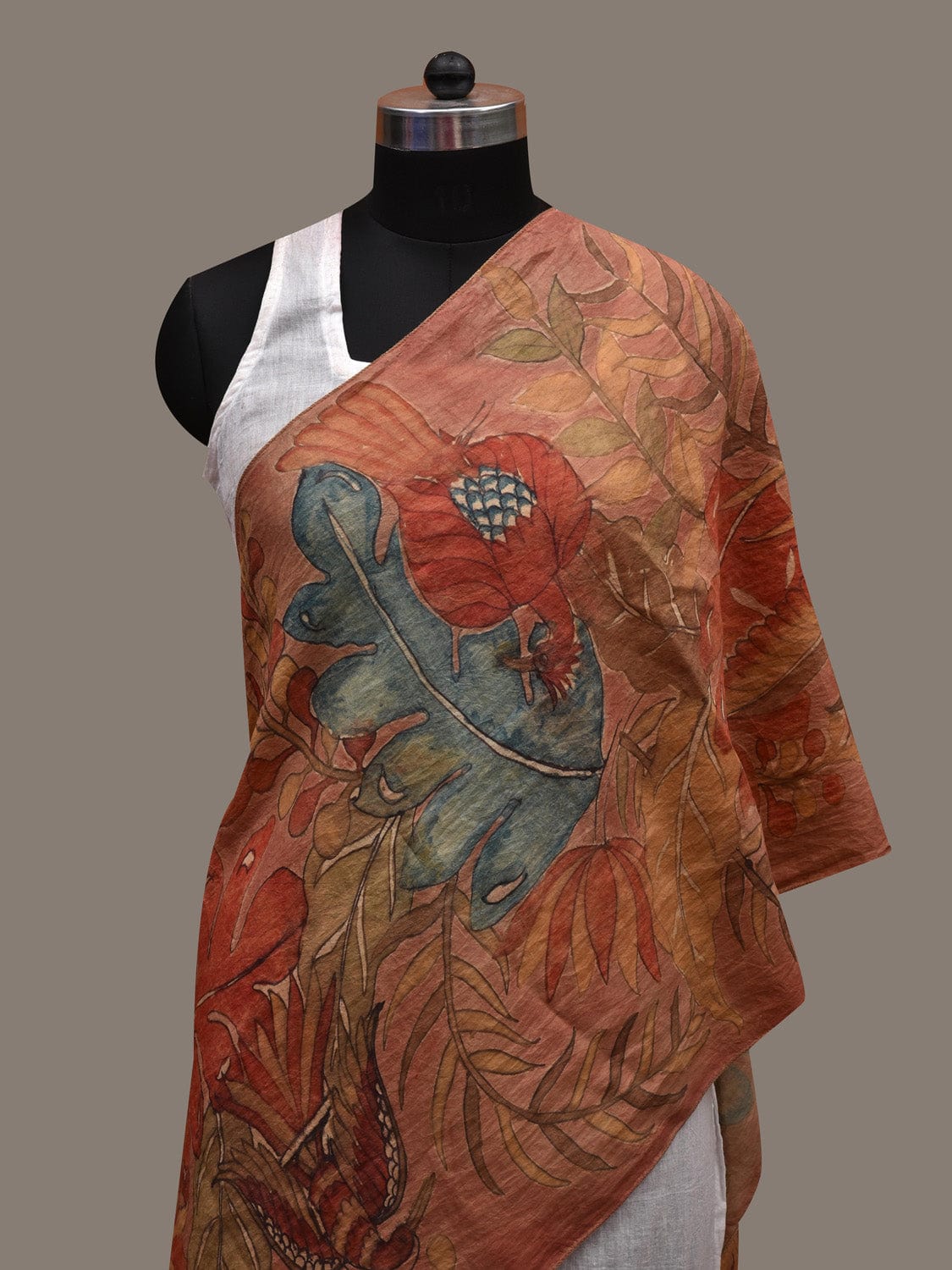 Peach Kalamkari Hand Painted Silk Handloom Stole with Birds and Leaves Design ds2683