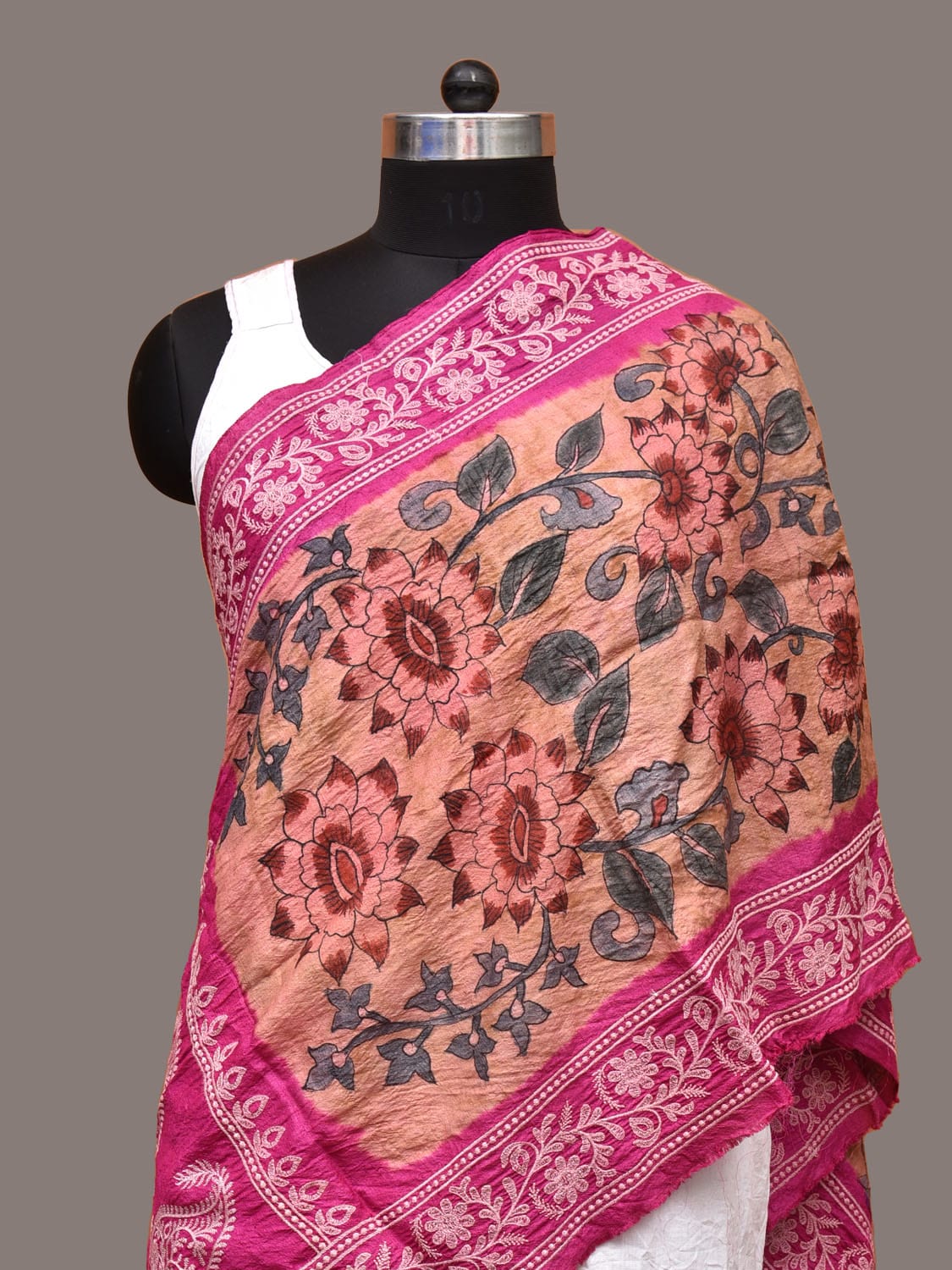 Pink and Cream Kalamkari Hand Painted Silk Handloom Stole with Embroidary Work Design ds3335