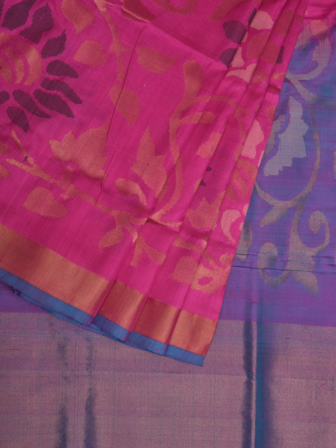 Pink and Lavender Uppada Silk Handloom Saree with All Over Design u1957