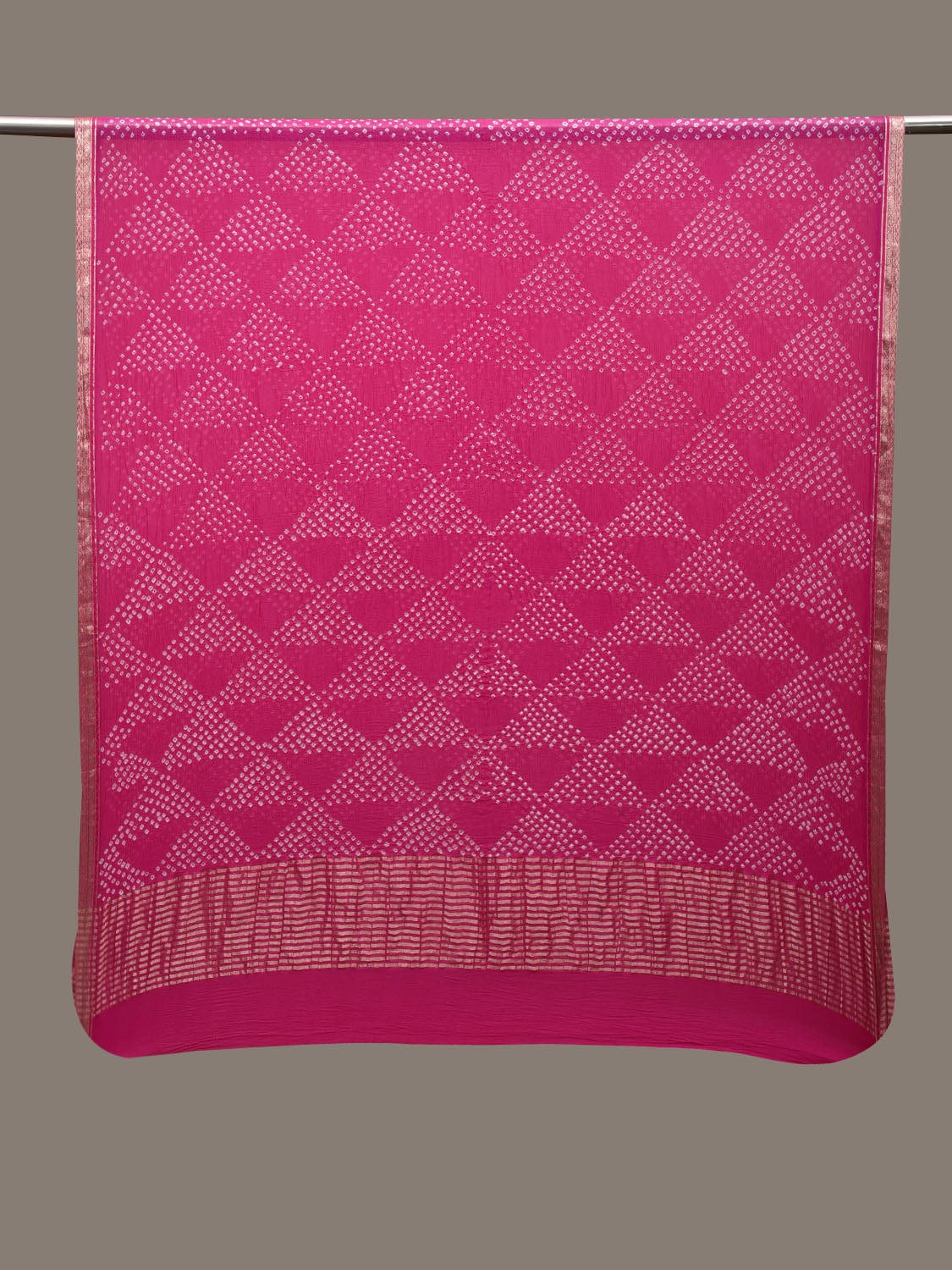 Pink Bandhani Chiffon Dupatta with Triangle and Zari Design ds2819