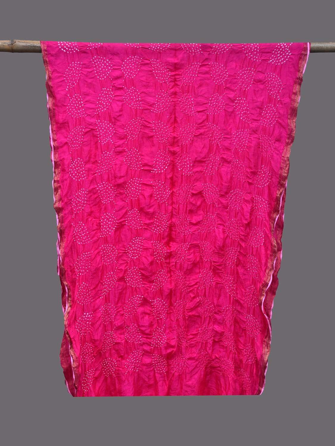 Pink Bandhani Silk Handloom Saree with Border and Leaf Design ds2225