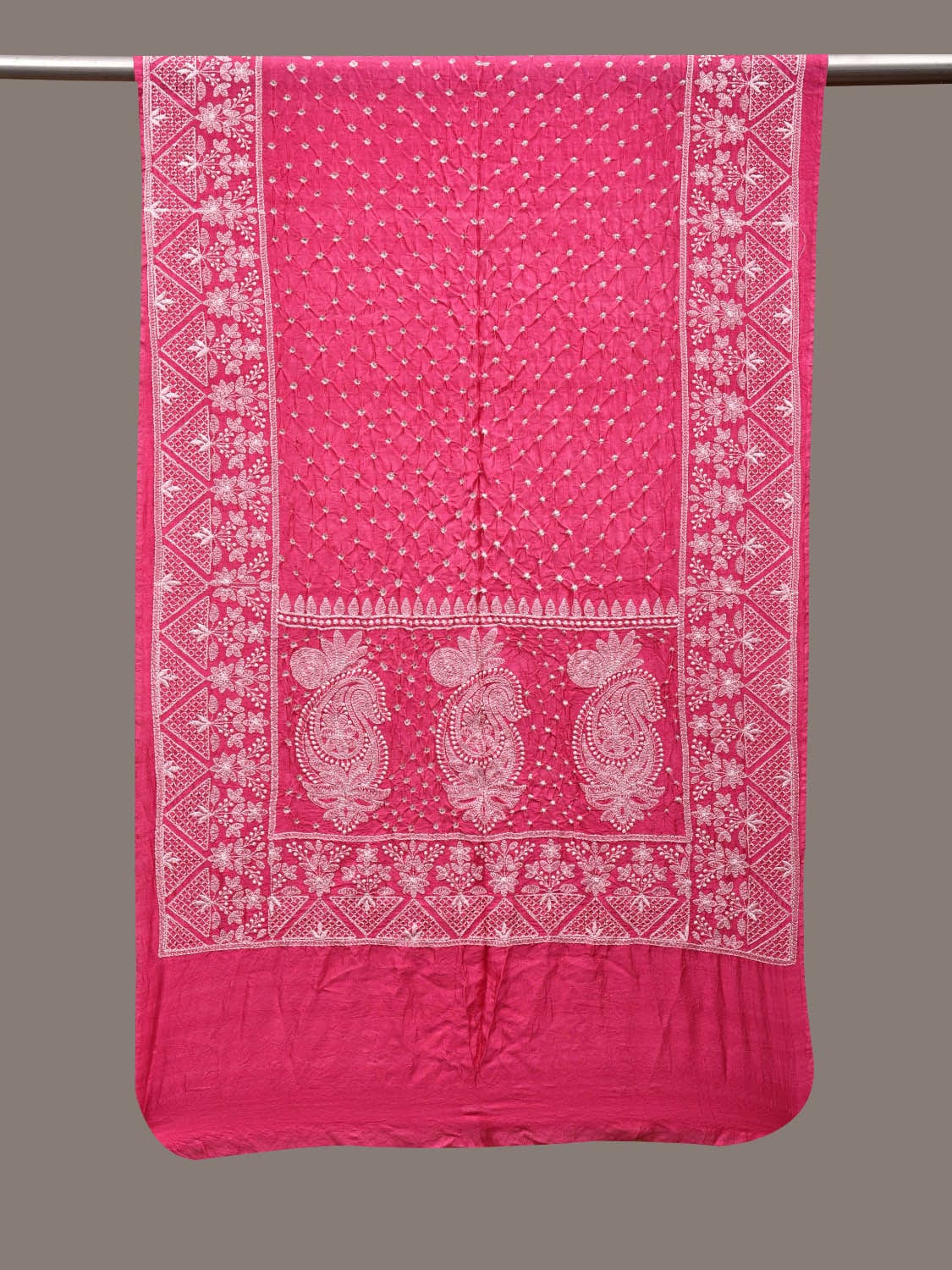 Pink Bandhani Silk Stole with Embroidary Work Design ds2860