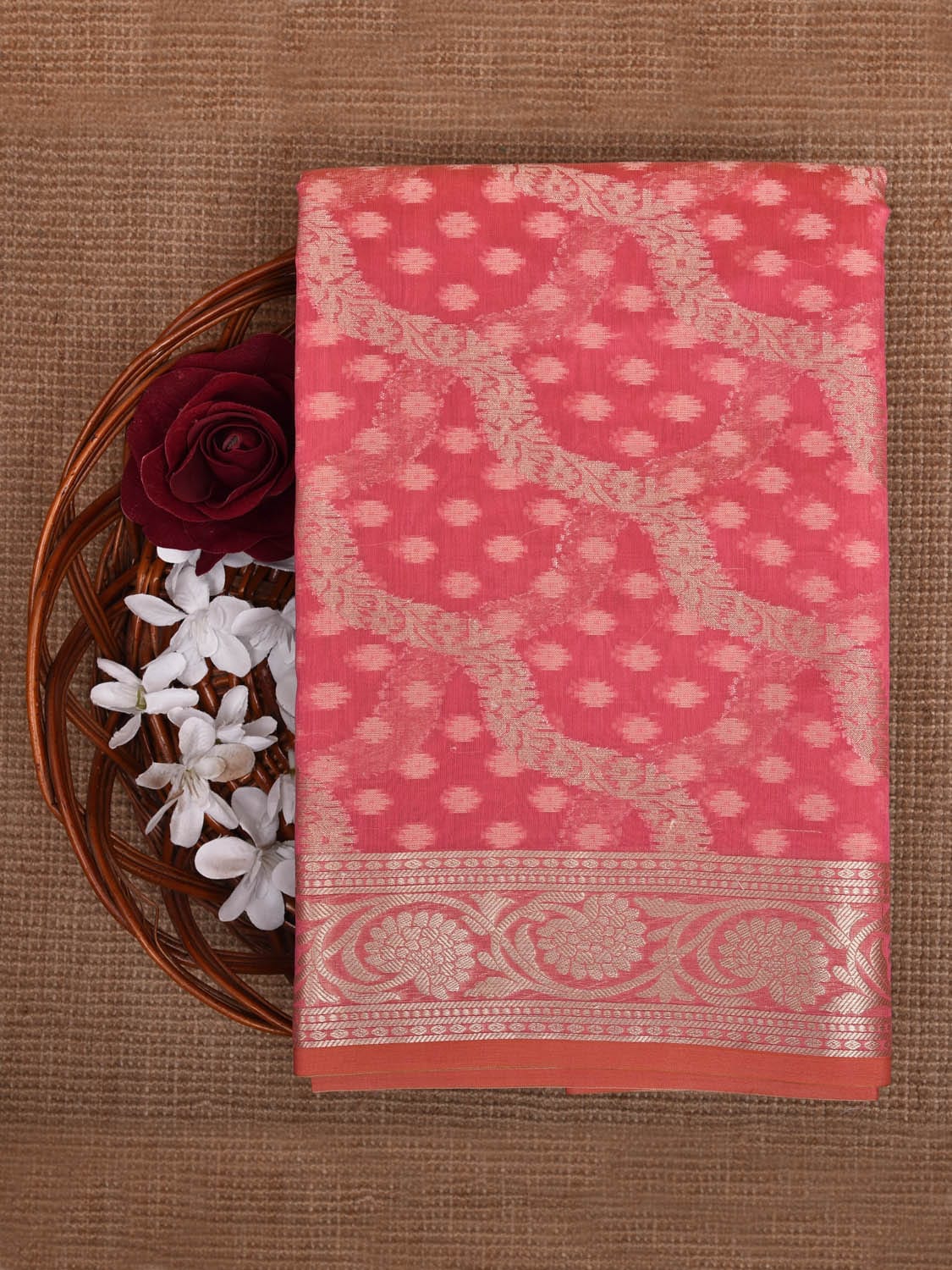 Pink Dhakai Jamdani Cotton Viscose Saree with Diagonal Design dj0040