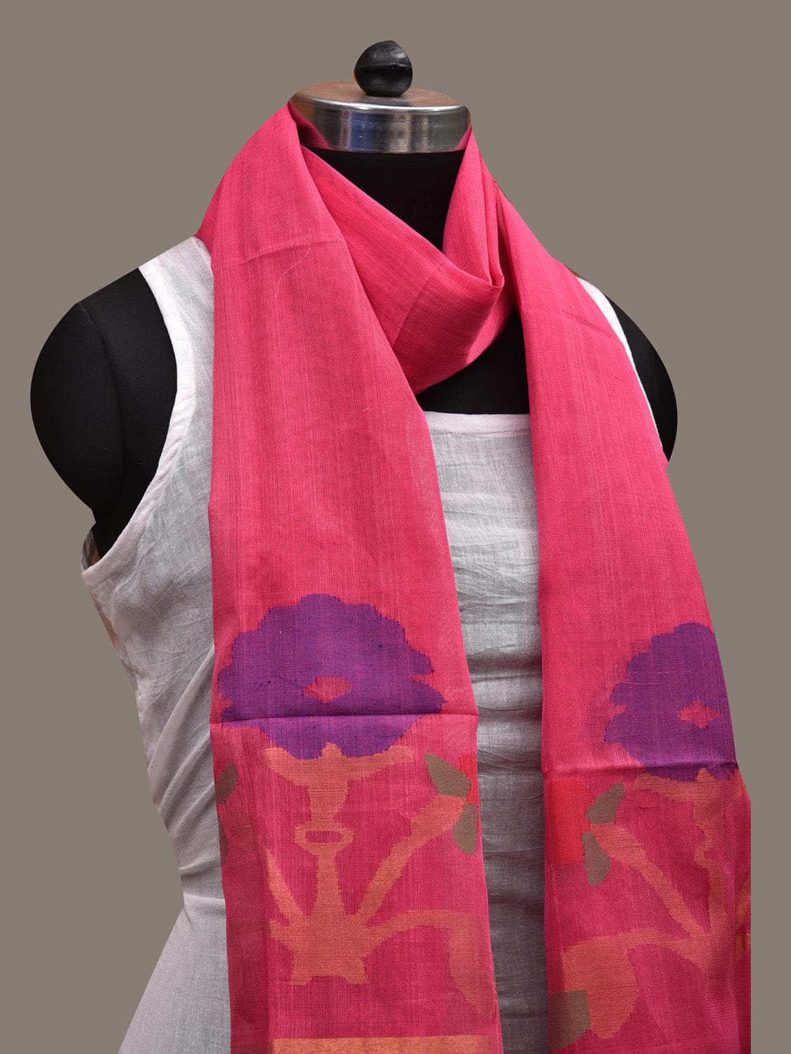 Pink Khadi Cotton Handloom Dupatta with Flower Design ds2653