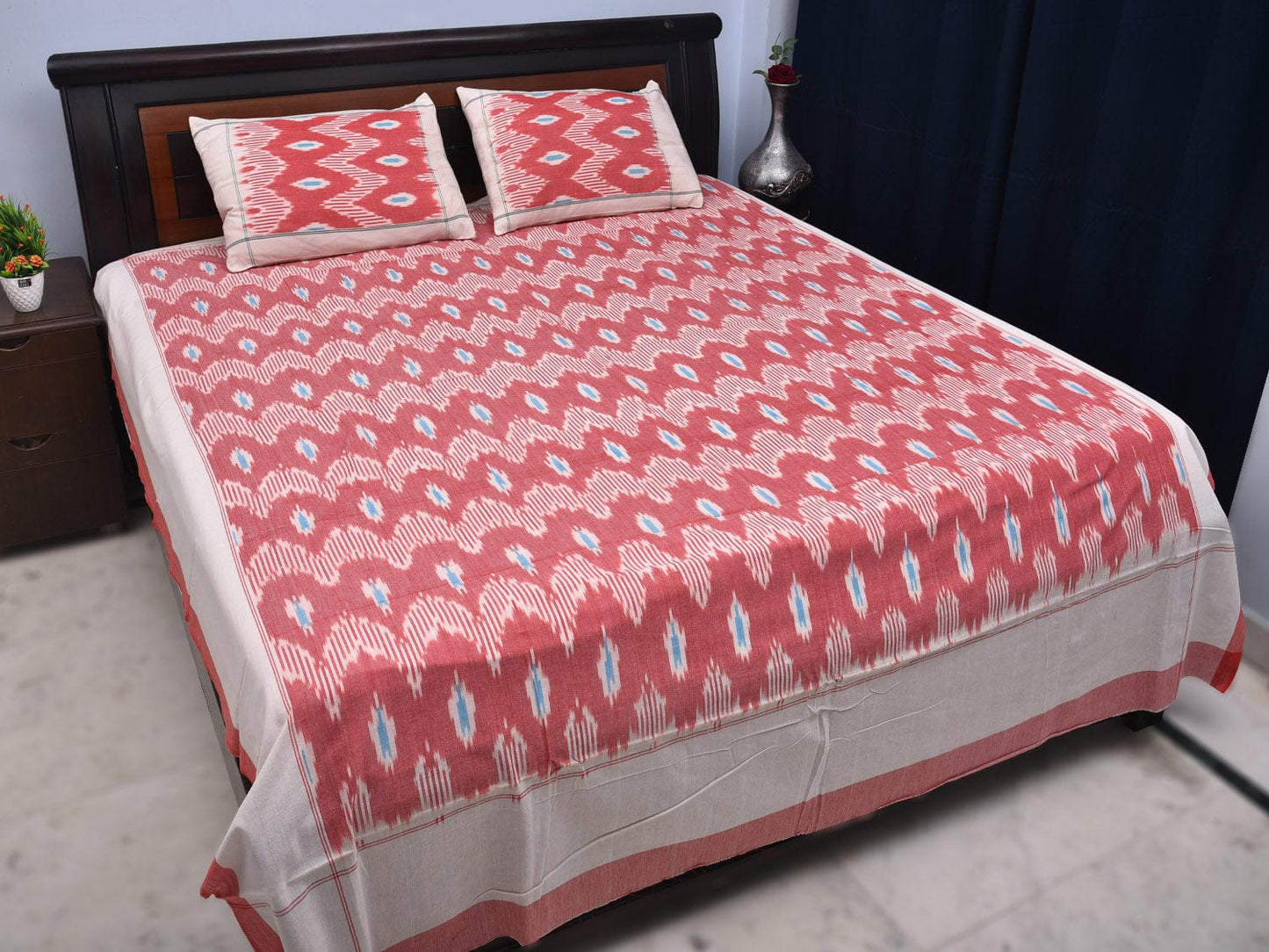 Pink Pochampally Ikat Cotton Handloom Bedsheet with Allover Design 90 x 108 Inches bd0050