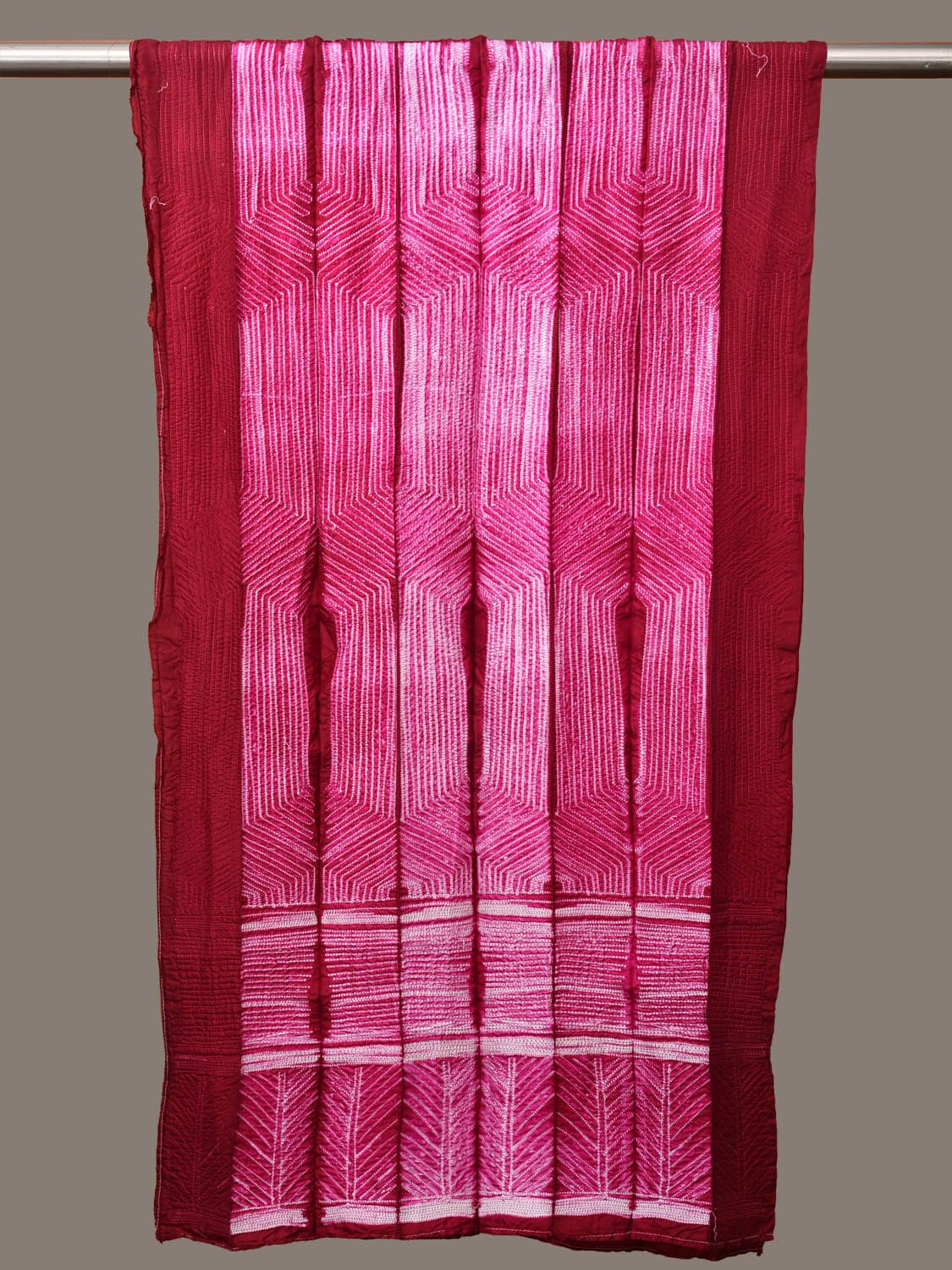 Pink Shibori Silk Handloom Stole with Hexagon Design ds3158