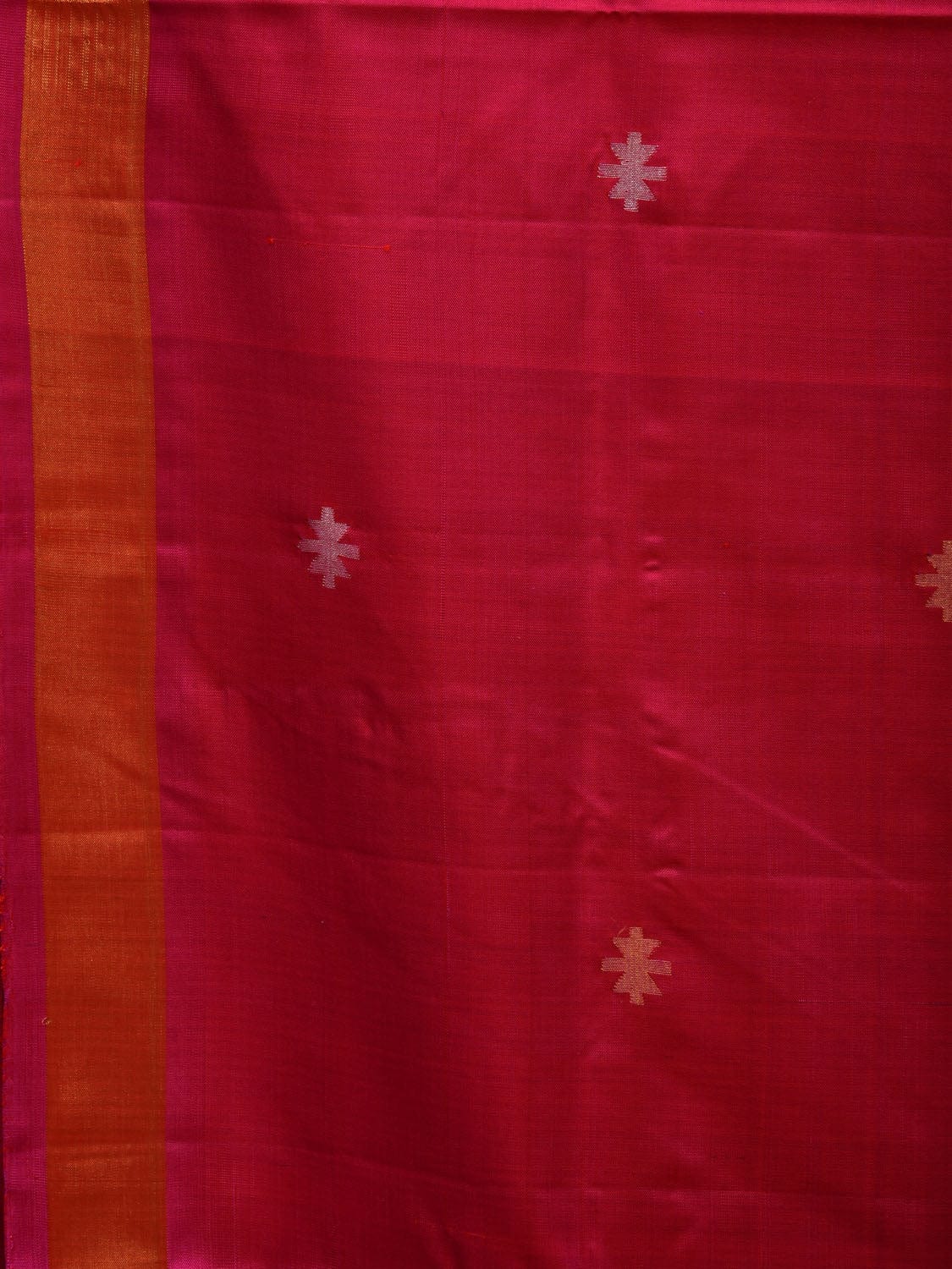 Pink Uppada Silk Handloom Saree with Jamdani Pallu Design u1943