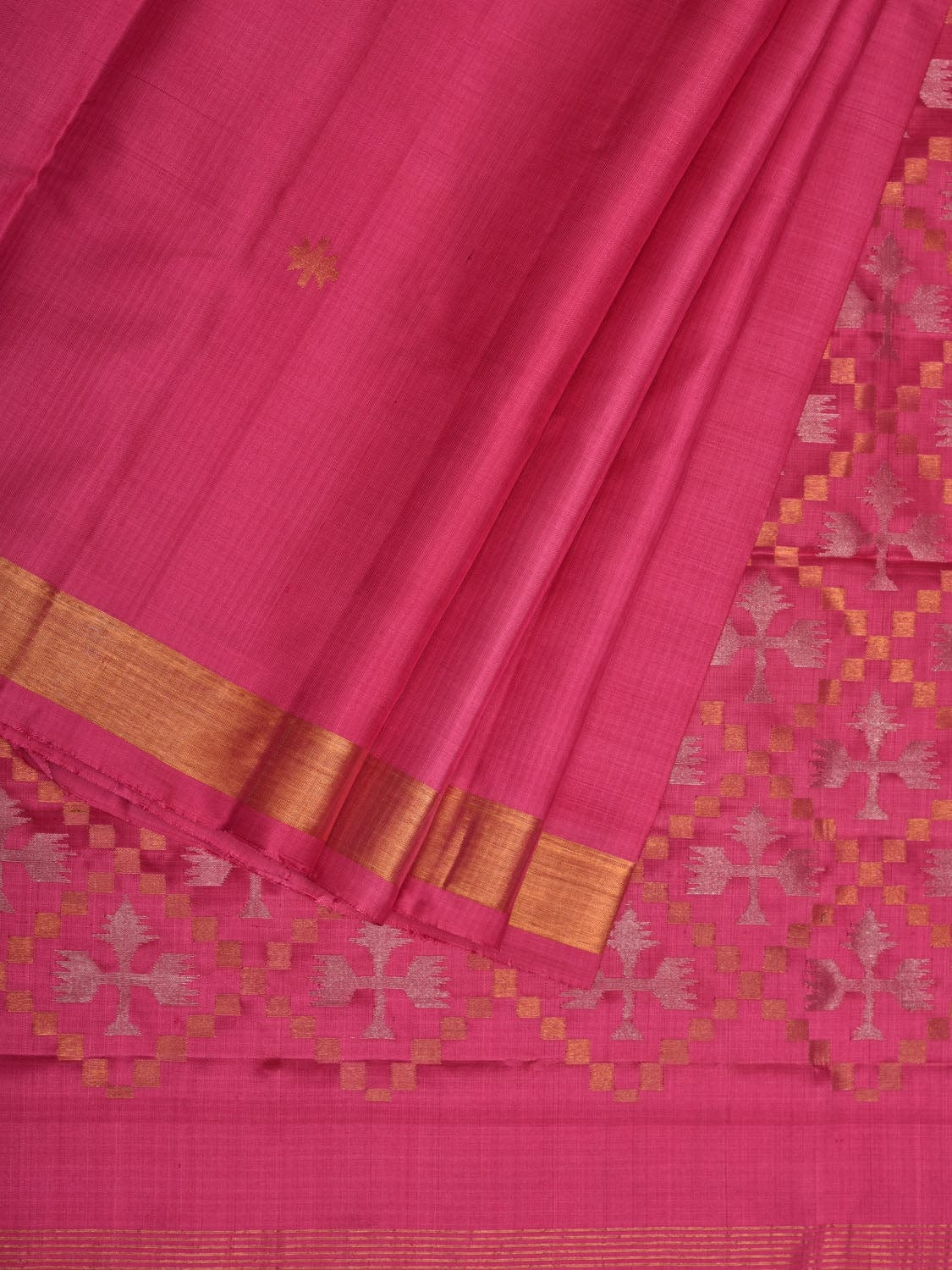 Pink Uppada Silk Handloom Saree with Jamdani Pallu Design u1952