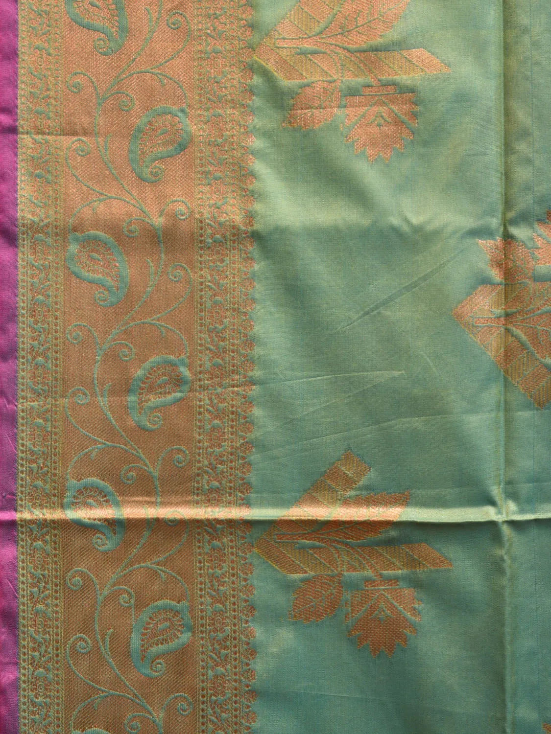 Pista and Magenta Katan Silk Saree with Border and Body Butta Design b0066ds
