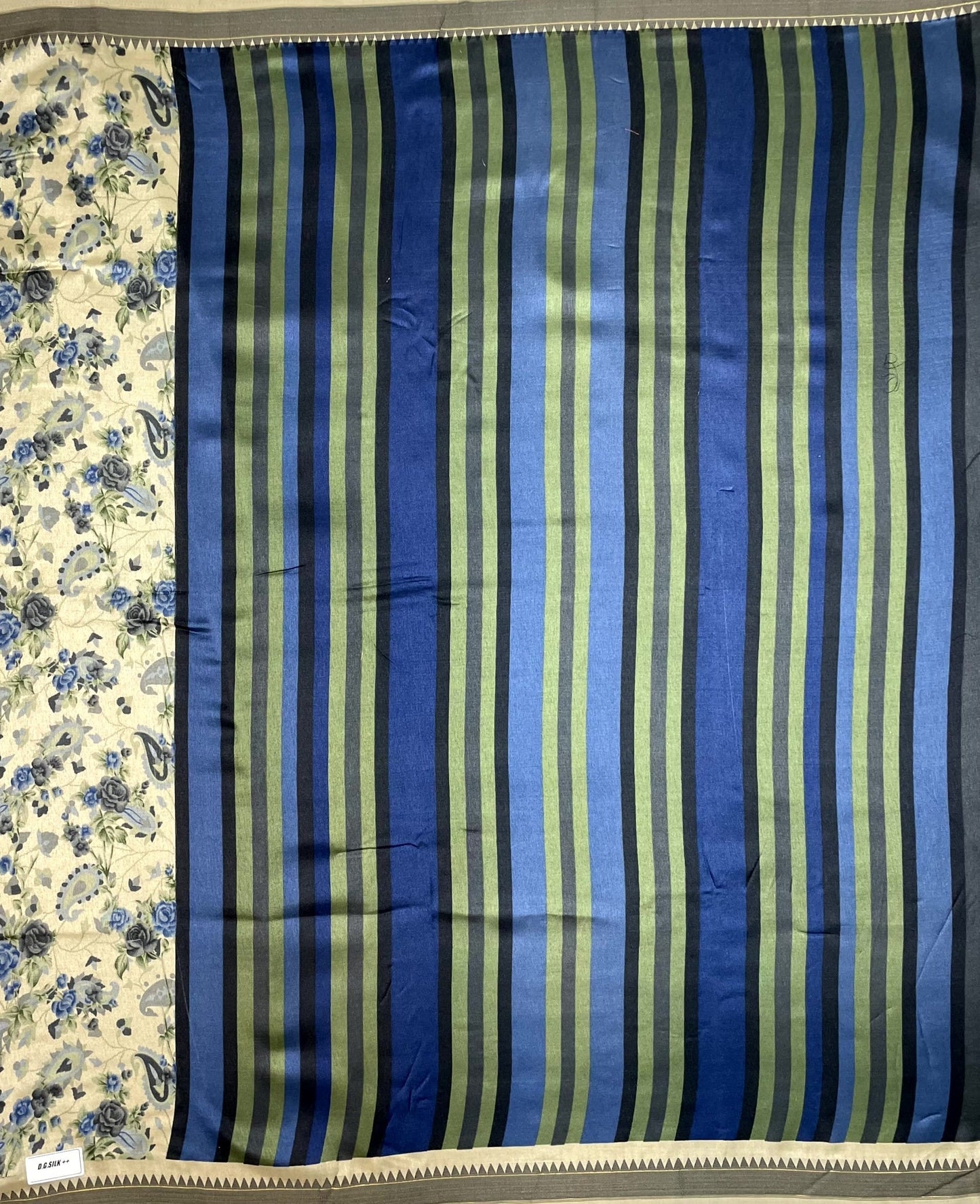 Cream Viscose Silk Saree with Temple Border and Floral Digital Print Design pr0004us