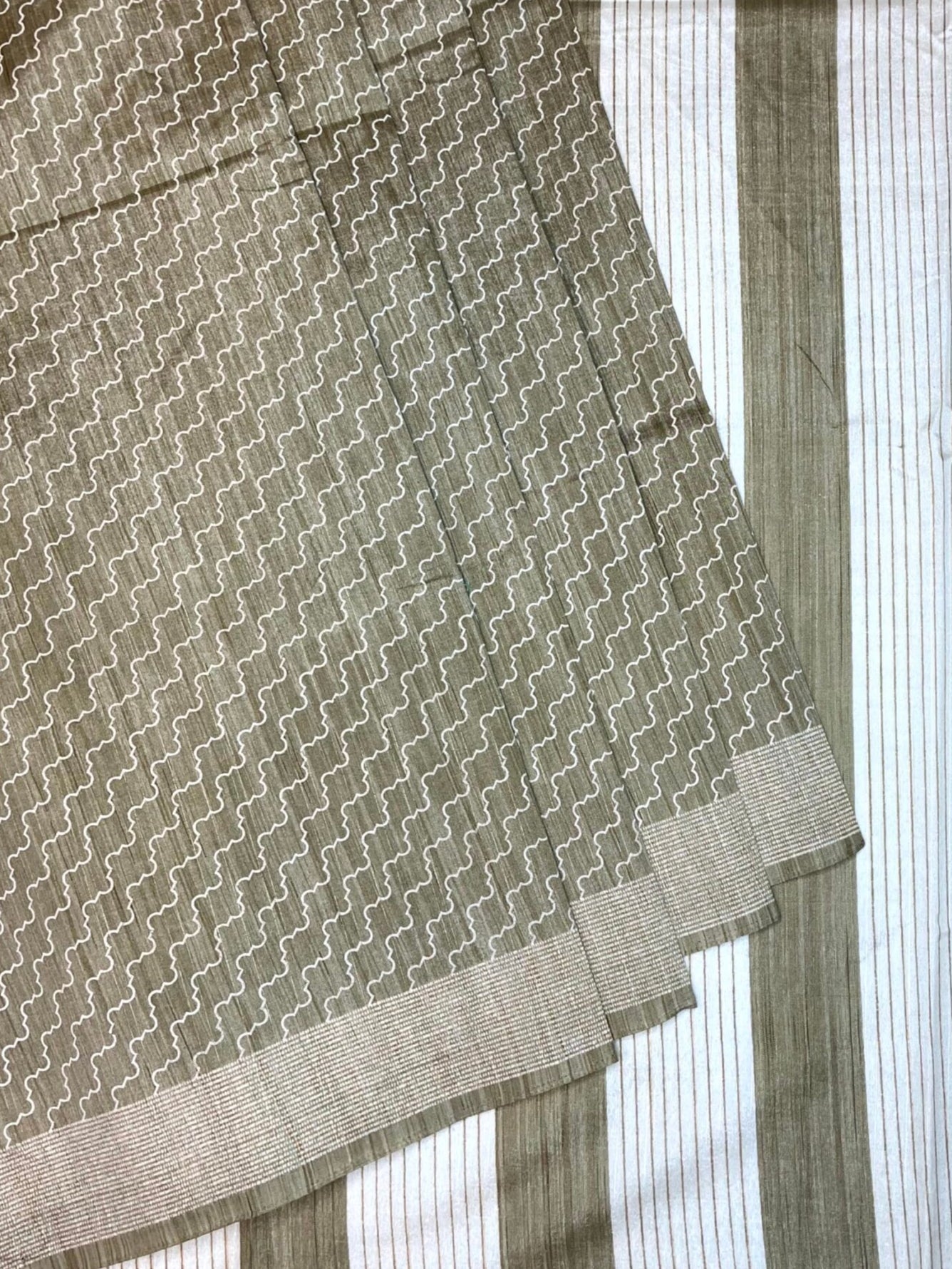 Light Olive Khadi Print with Zari Border Saree Design pr0025ai