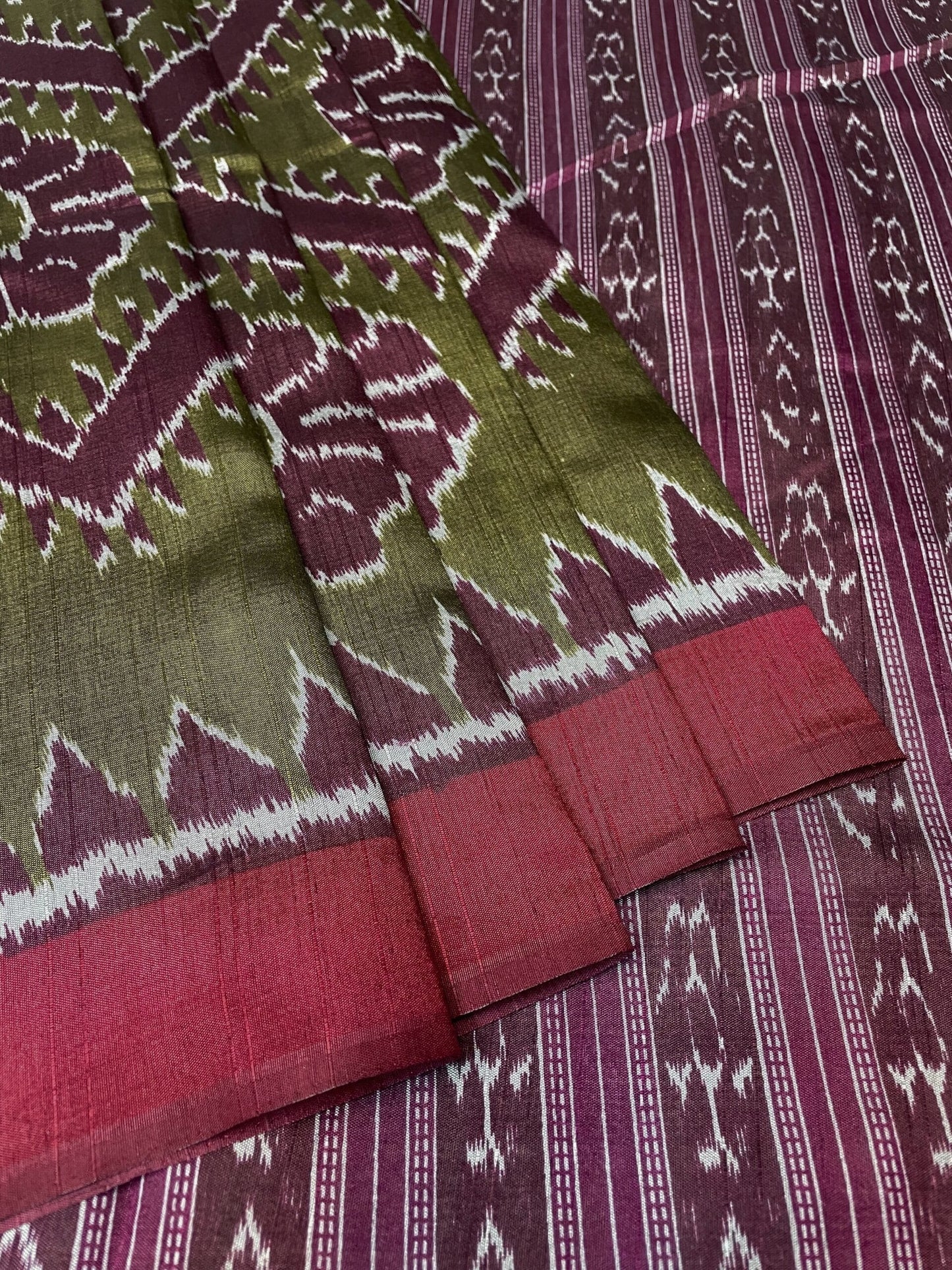 Green and Red Tussar Silk Digital Print with Body and Pallu Ikat Design pr0116ds