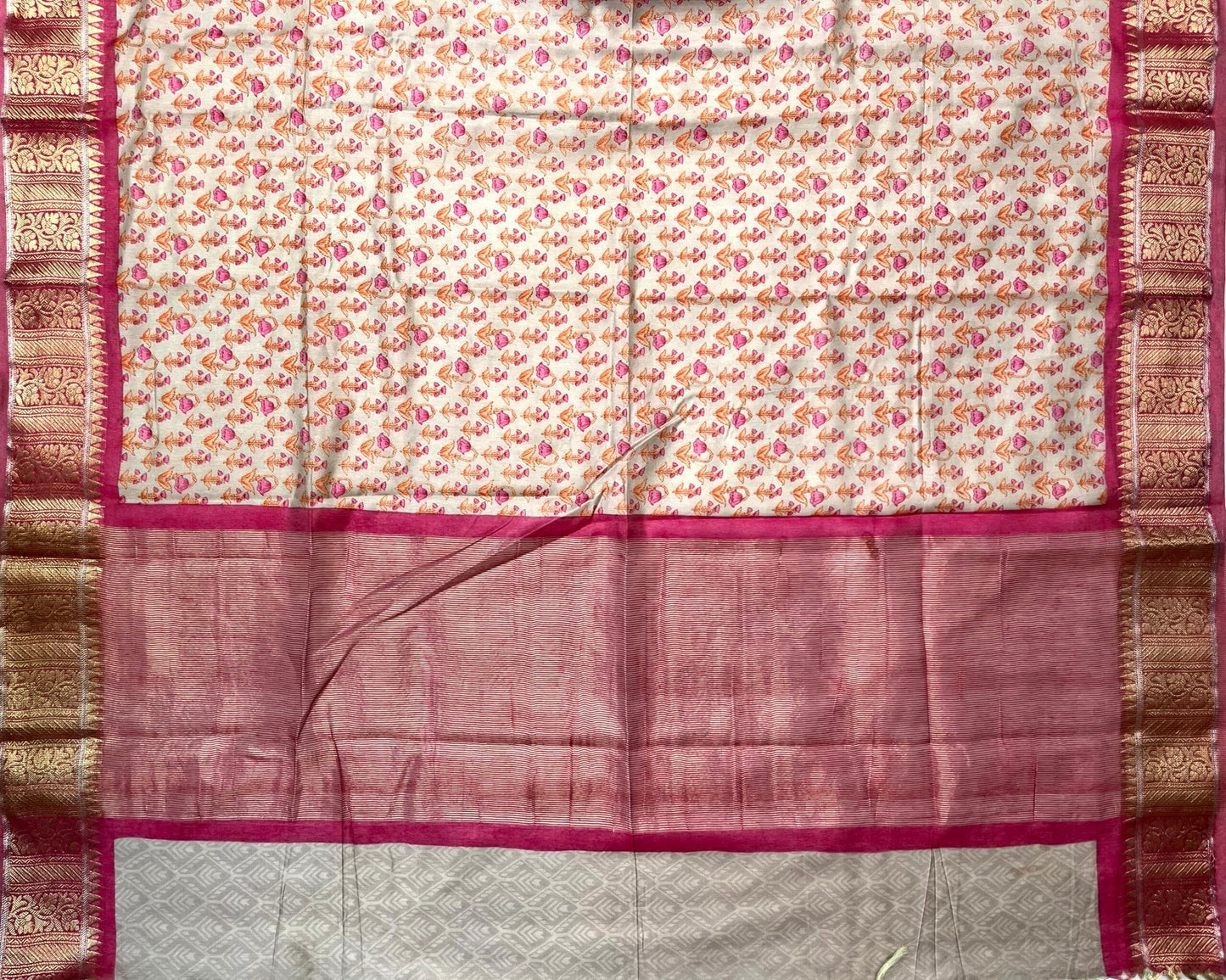 Beige Viscose Silk Digital Print Zari Border with Body and Pallu Floral Design pr0138ds