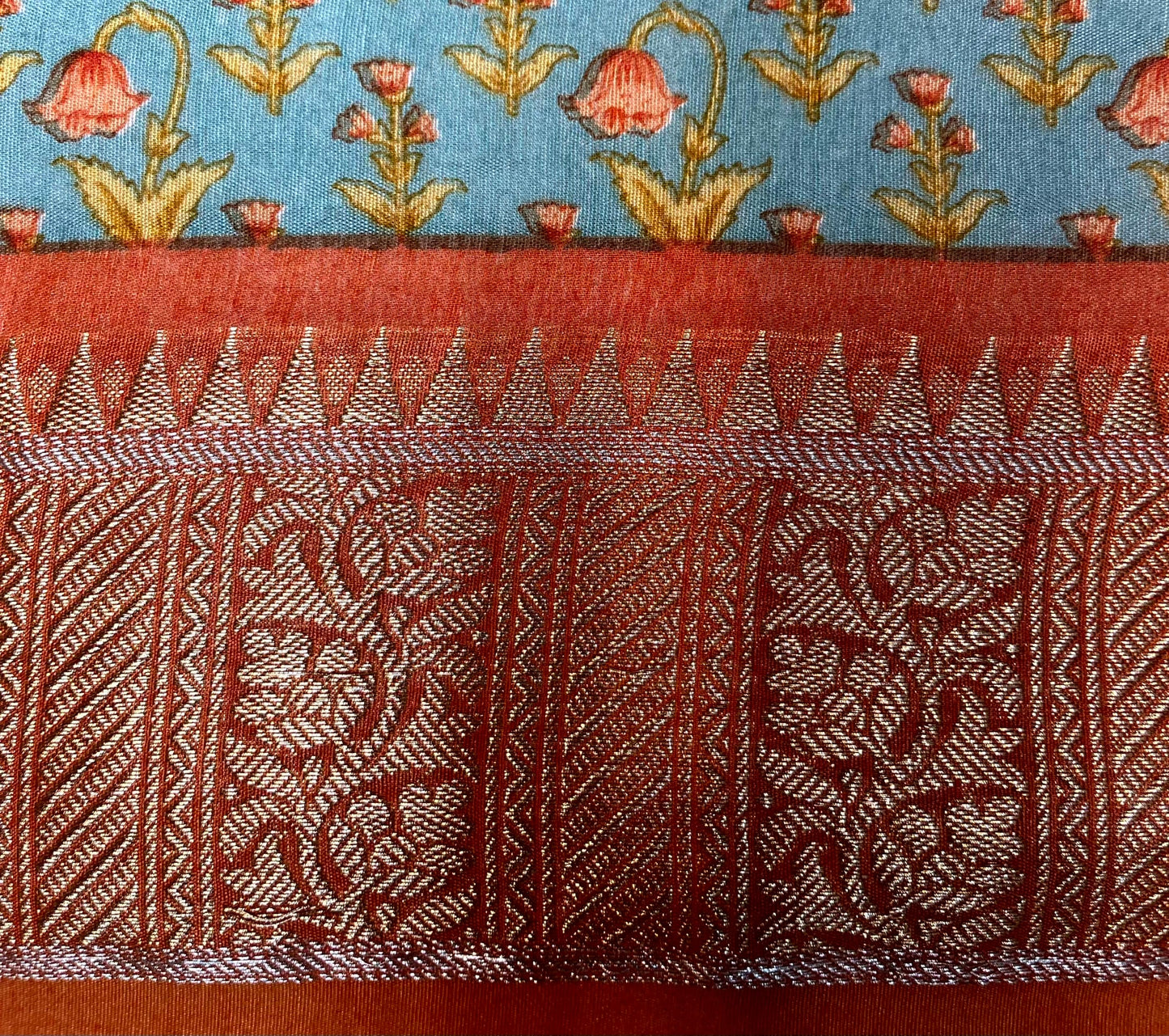 Blue Viscose Silk Digital Print Zari Border with Body and Pallu Floral Design pr0143ds