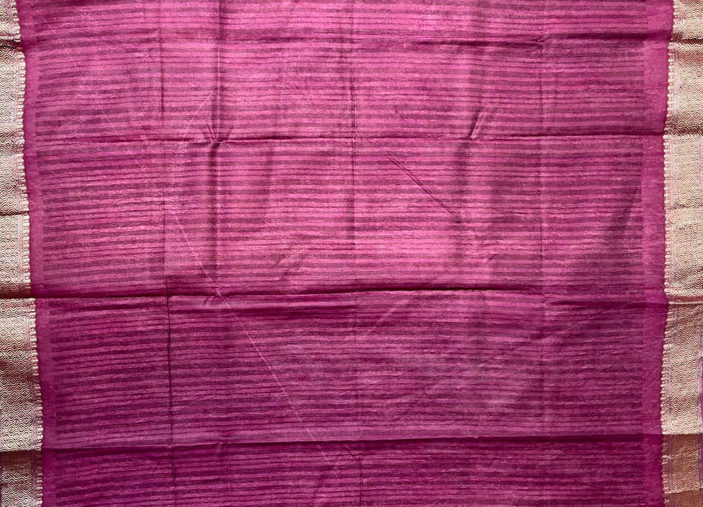 Black and Magenta Viscose Silk Digital Print Zari Border with Body and Pallu Floral Design pr0146ds
