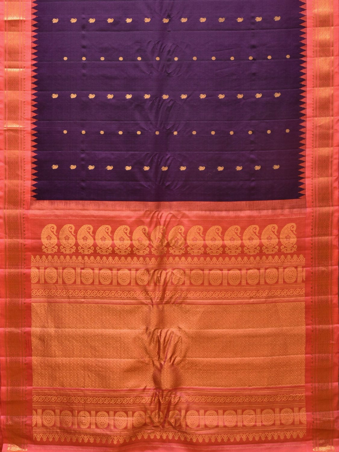 Purple and Peach Gadwal Silk Handloom Saree with Mango Pallu and Border Design g0340