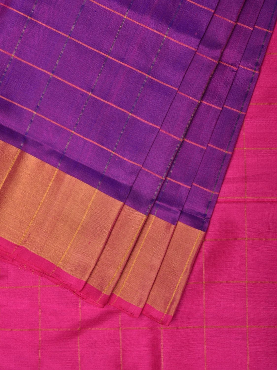 Purple and Pink Uppada Silk Handloom Saree with Checks and Contrast Pallu Design u2142