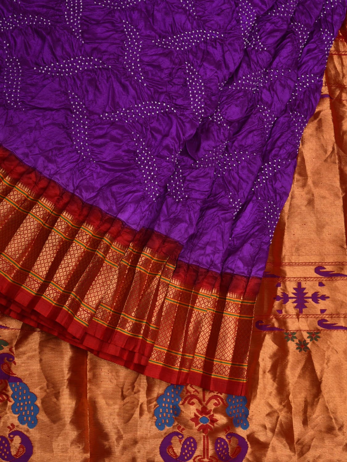 Purple Bandhani Paithani Silk Handloom Saree with Pallu Design bn0432