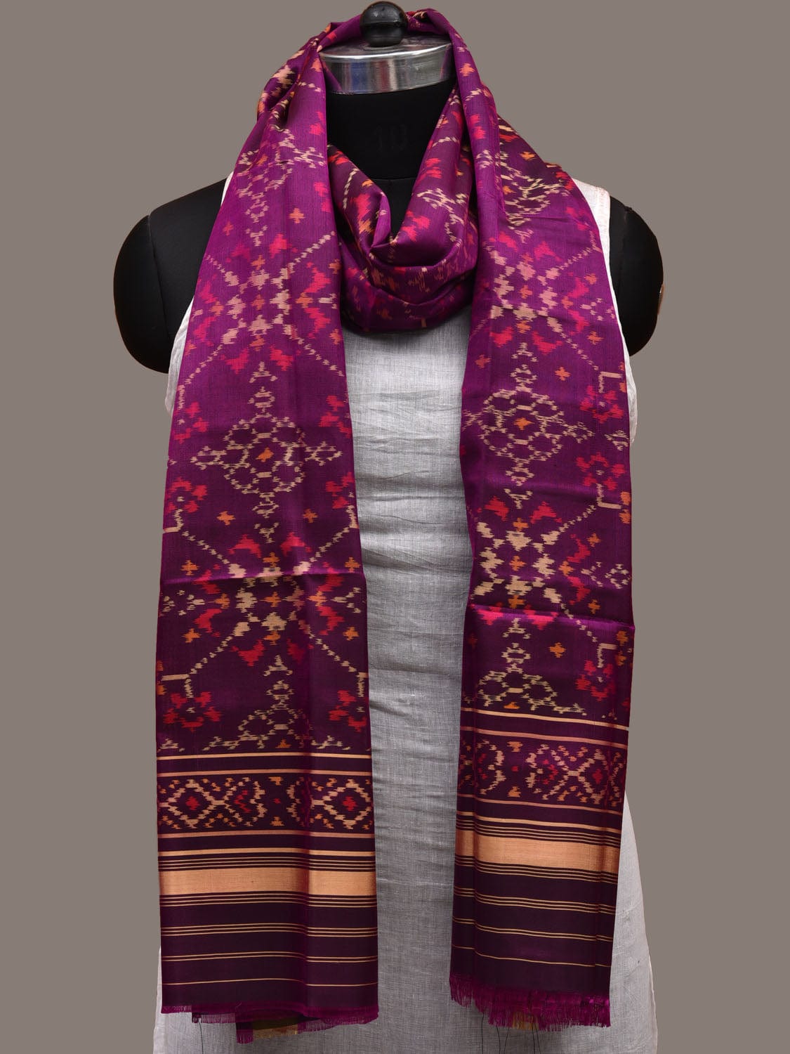 Purple Pochampally Ikat Silk Handloom Dupatta with Grill Design ds2665