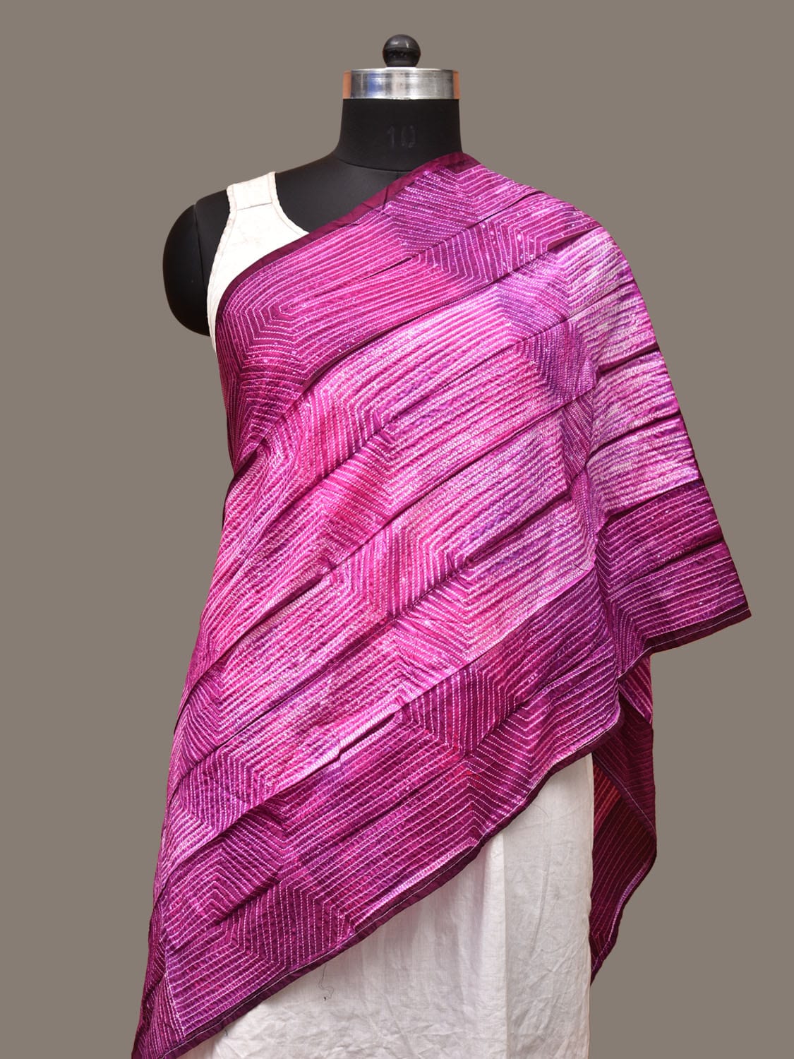 Purple Shibori Silk Handloom Stole with Hexagon Design ds3258