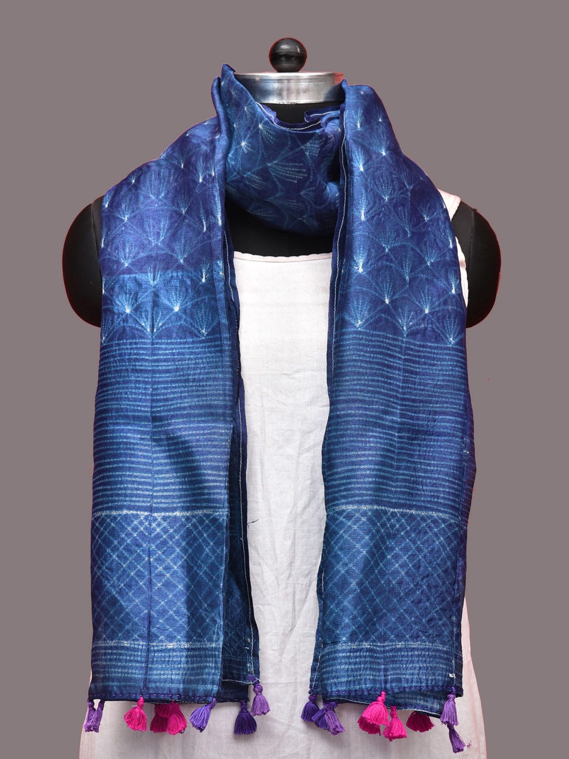 Purple Shibori Tussar Handloom Stole with Sea Shell Design ds3232