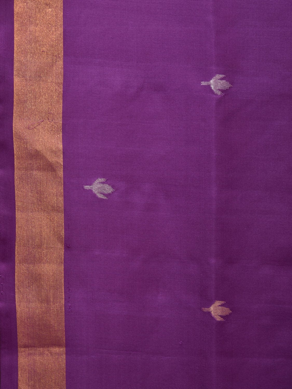 Purple Uppada Silk Handloom Saree with Karpur Pallu Design u1969
