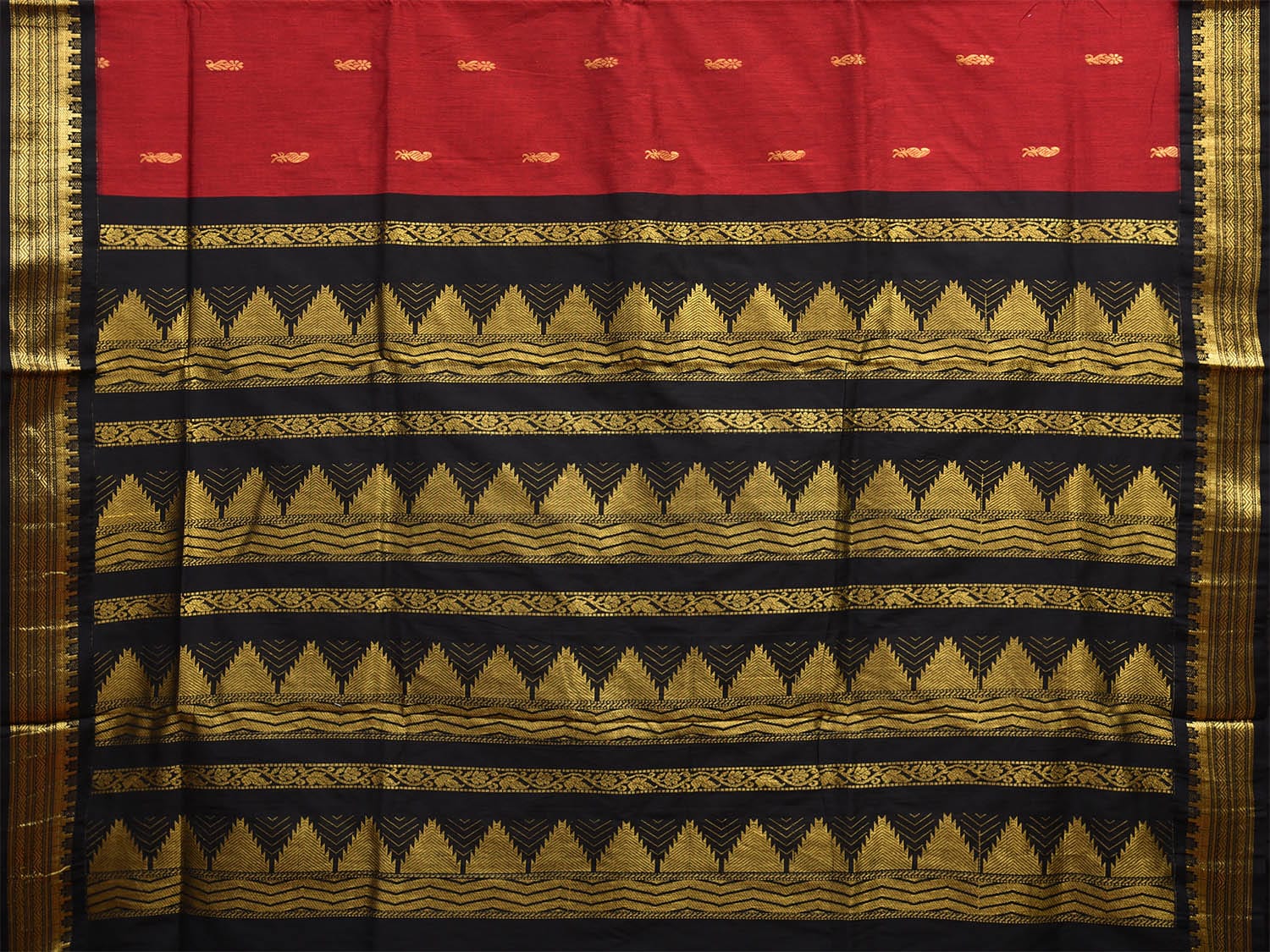 Red and Black Gadwal Cotton Saree with Pallu and Border Design g0423